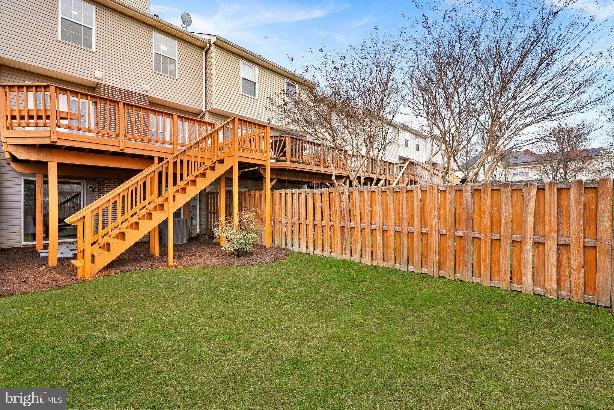 412 NIKKI TERRACE SE