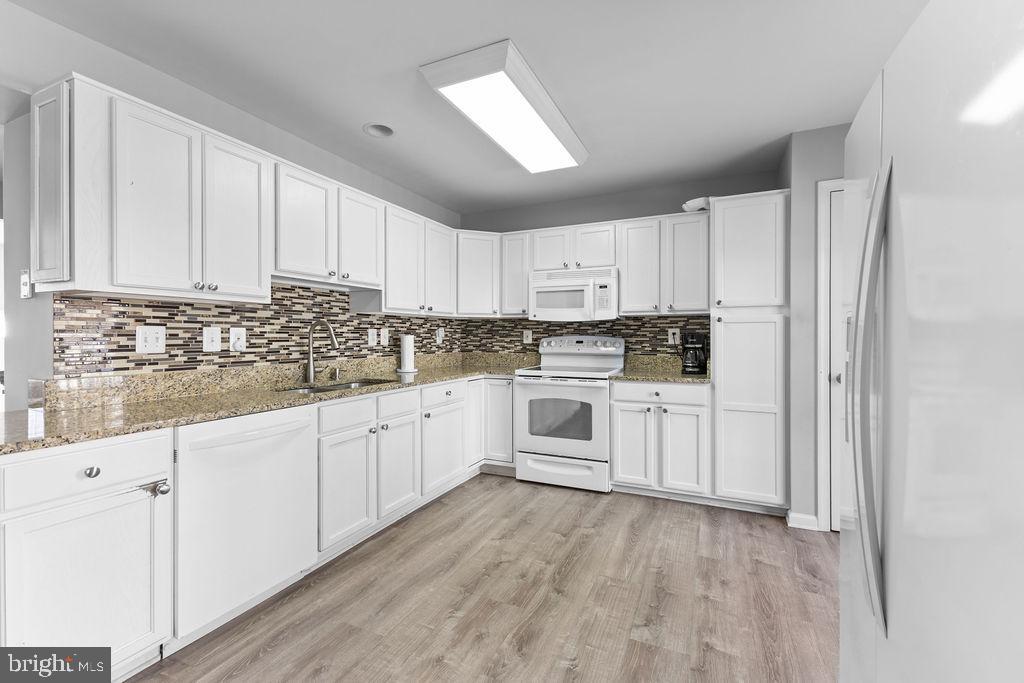 17372 LEGACY TERRACE