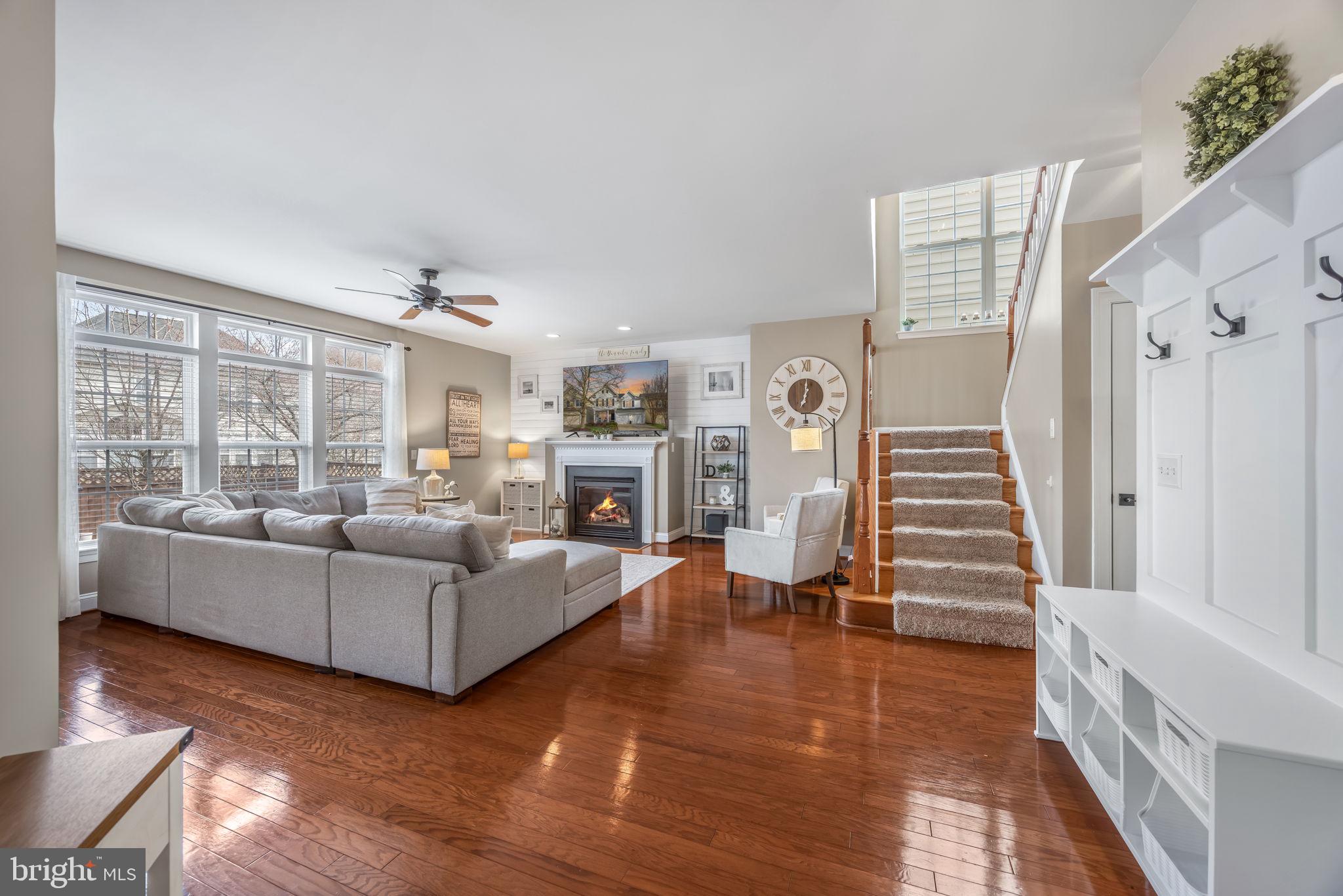 44378 AGAWAM TERRACE