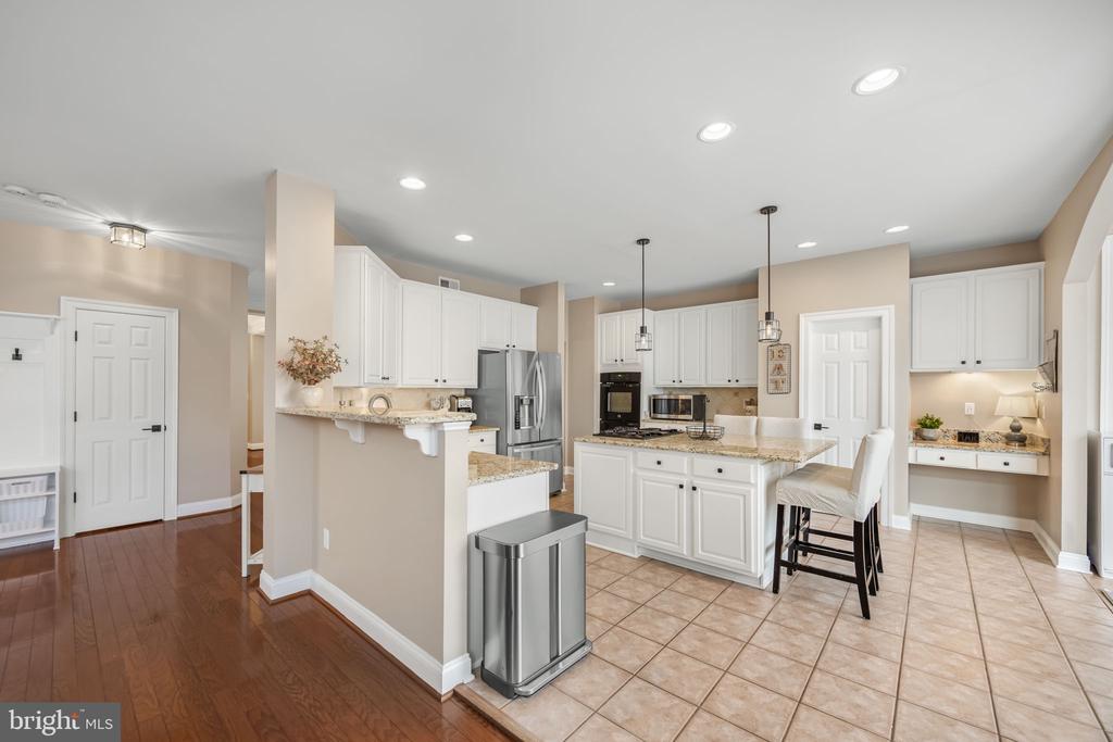 44378 AGAWAM TERRACE