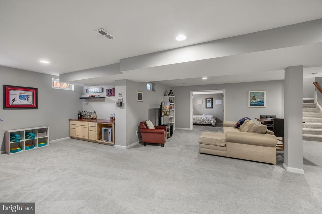 44378 AGAWAM TERRACE