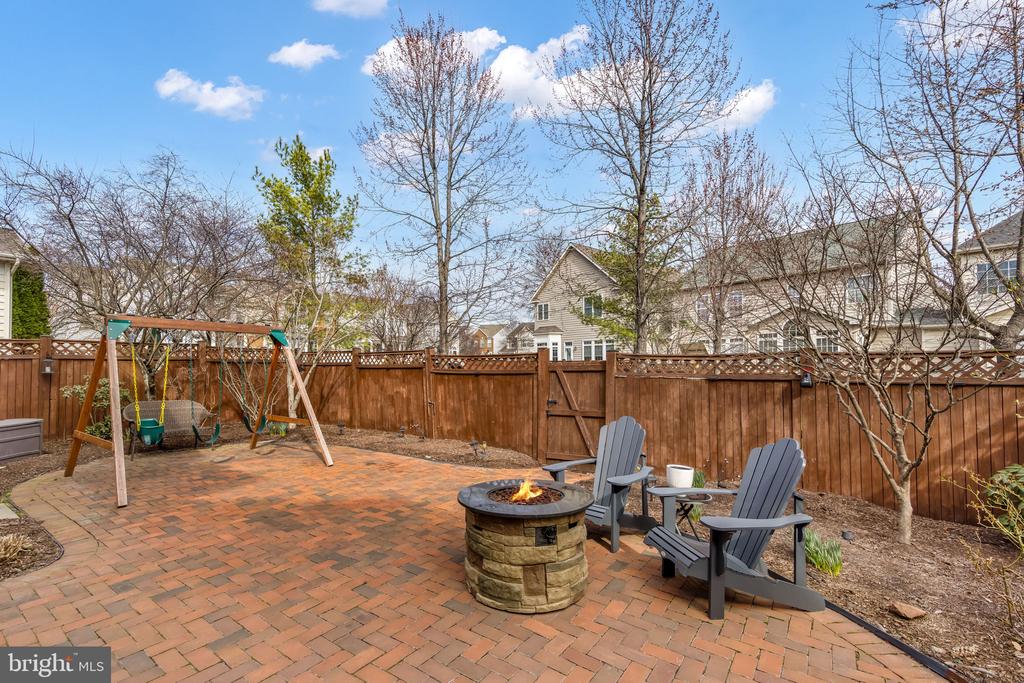 44378 AGAWAM TERRACE