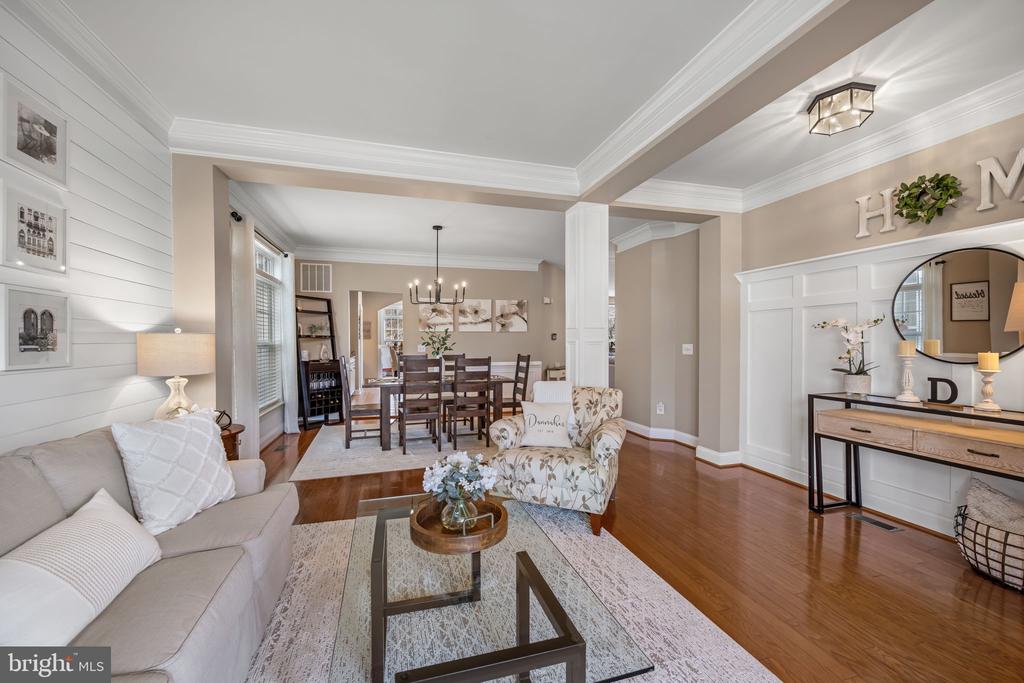 44378 AGAWAM TERRACE