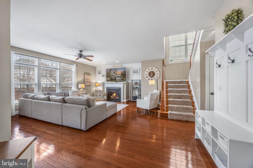 44378 AGAWAM TERRACE