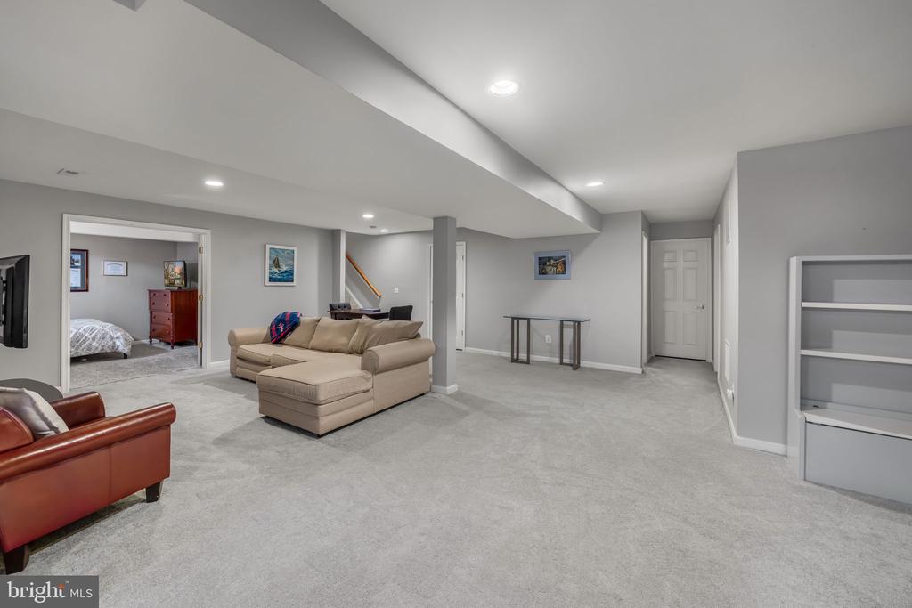 44378 AGAWAM TERRACE