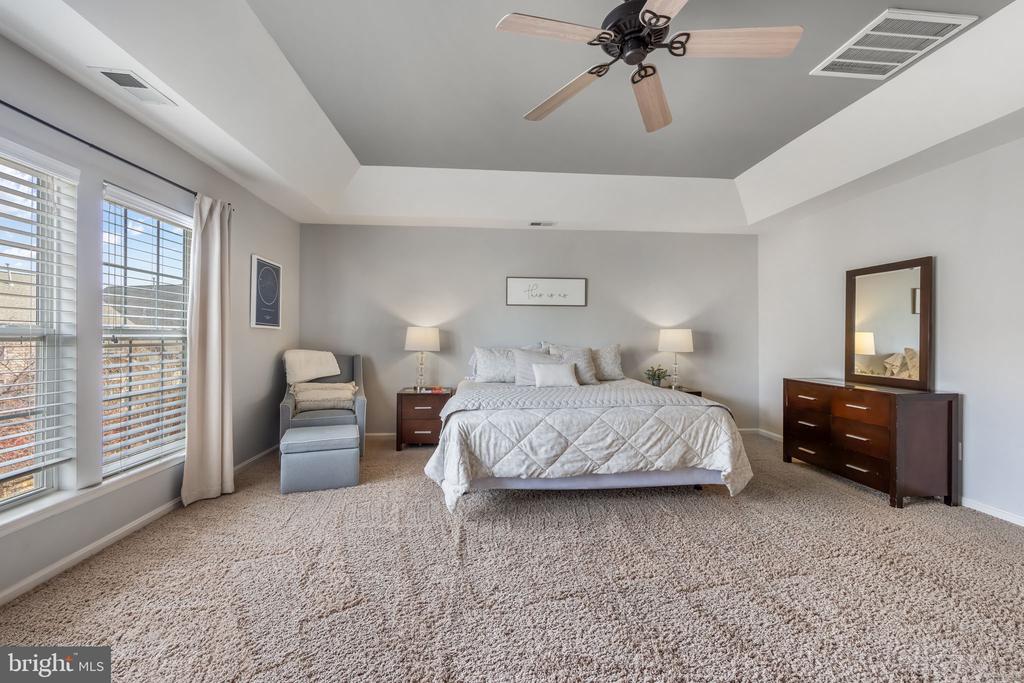 44378 AGAWAM TERRACE
