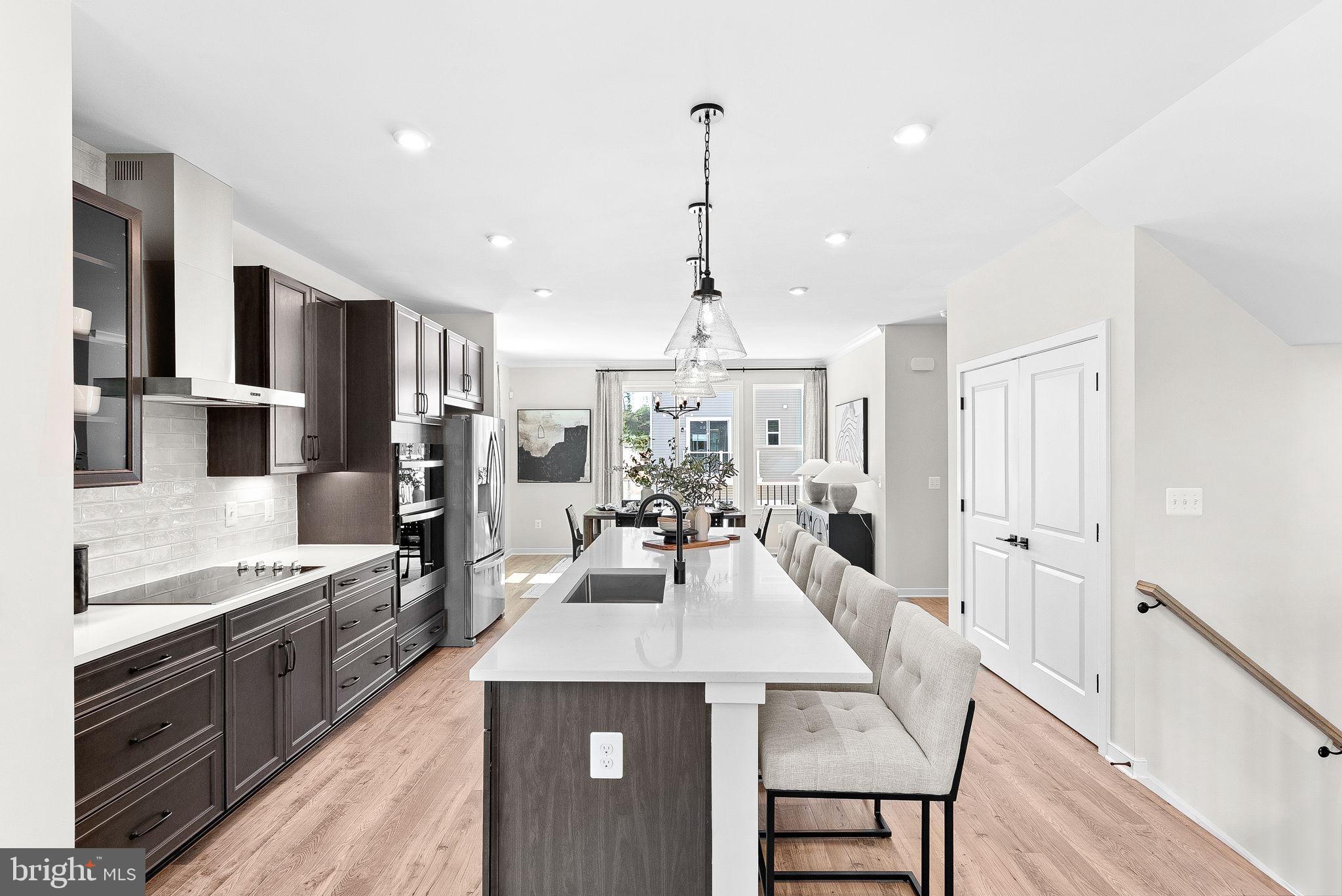 54321 MYSTIC MAROON TERRACE