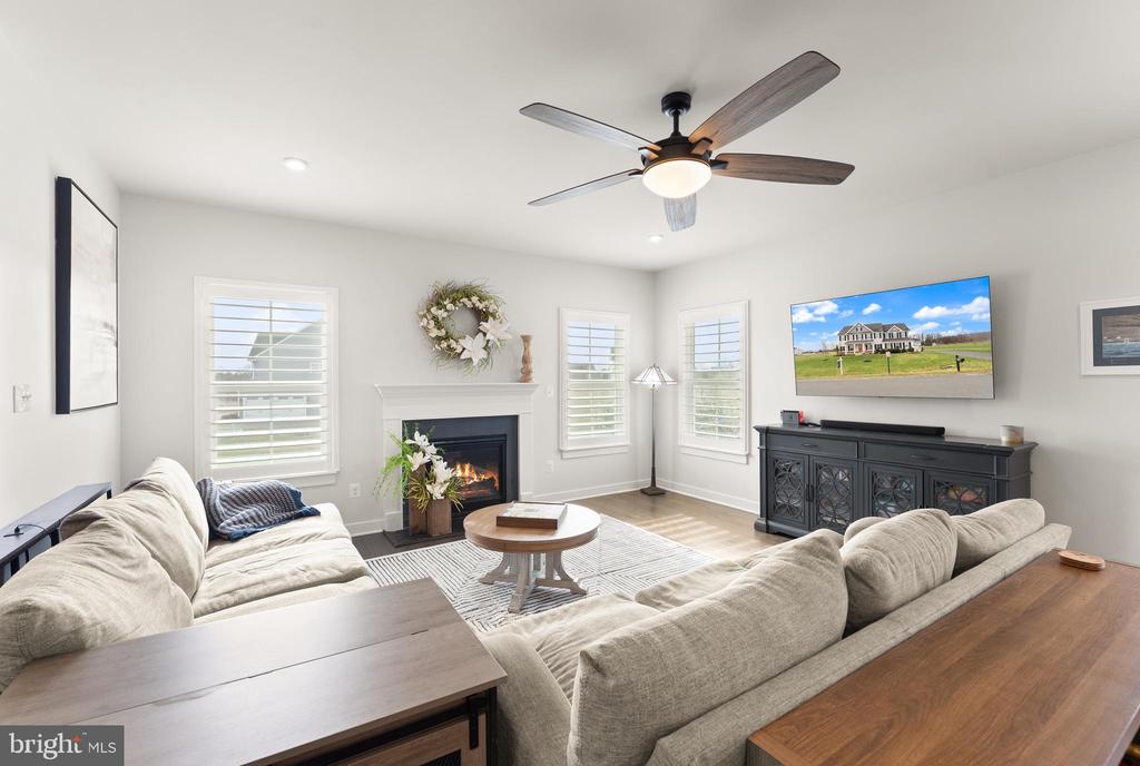 38373 CORALBERRY PLACE