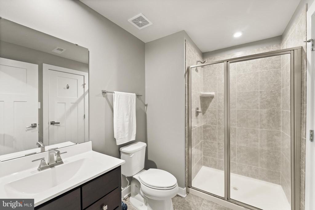 38373 CORALBERRY PLACE