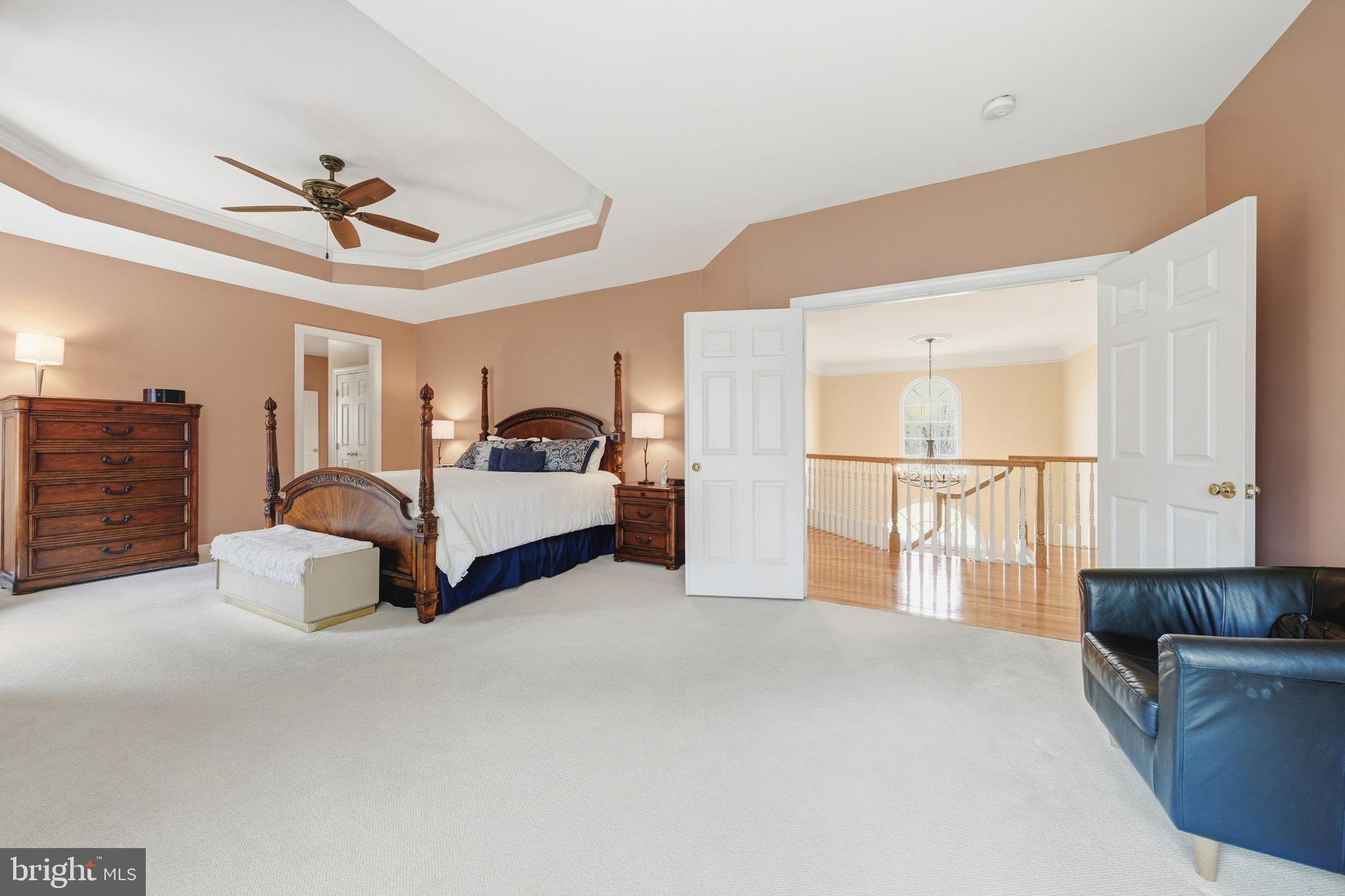 40409 AUTUMN OAK LANE