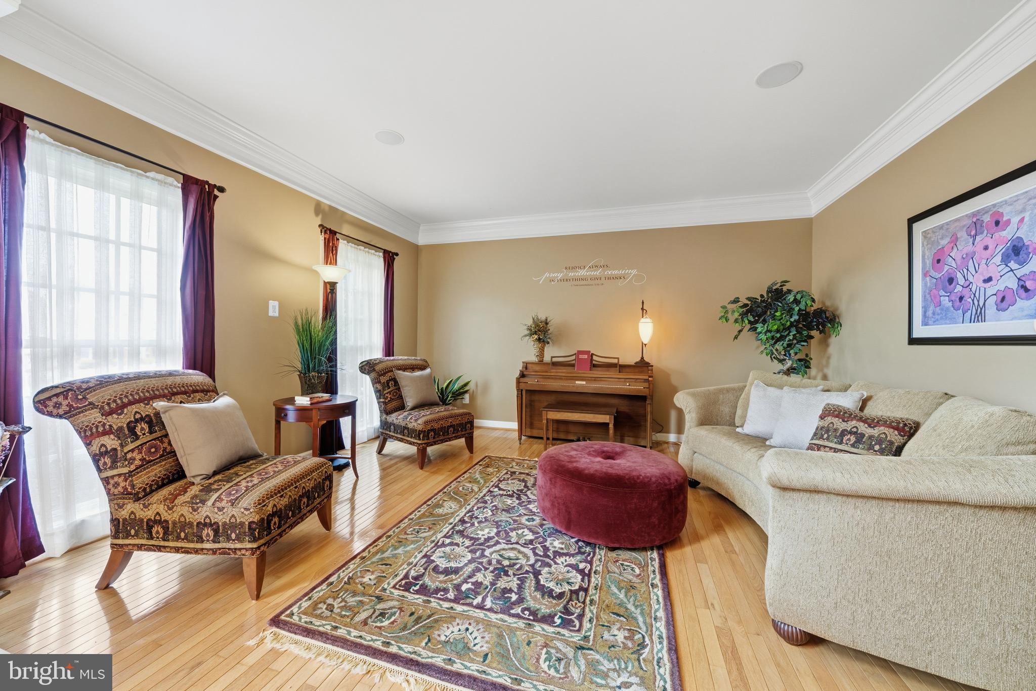 40409 AUTUMN OAK LANE