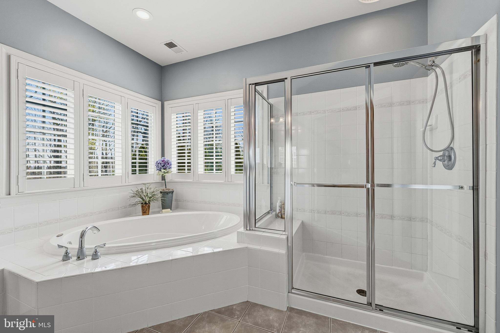 40409 AUTUMN OAK LANE