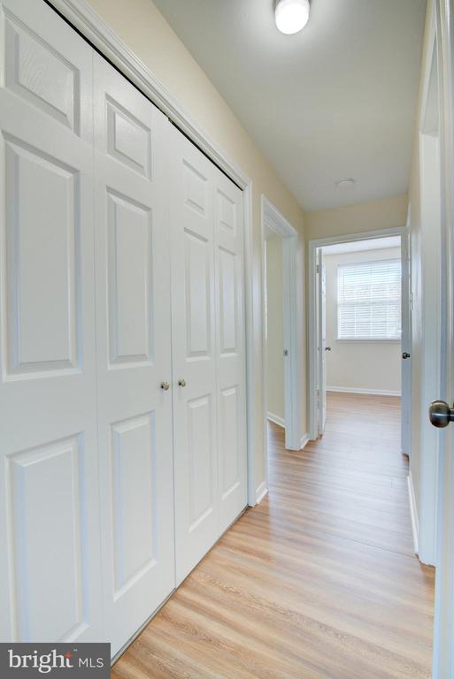 676 GATEWAY DRIVE SE 804