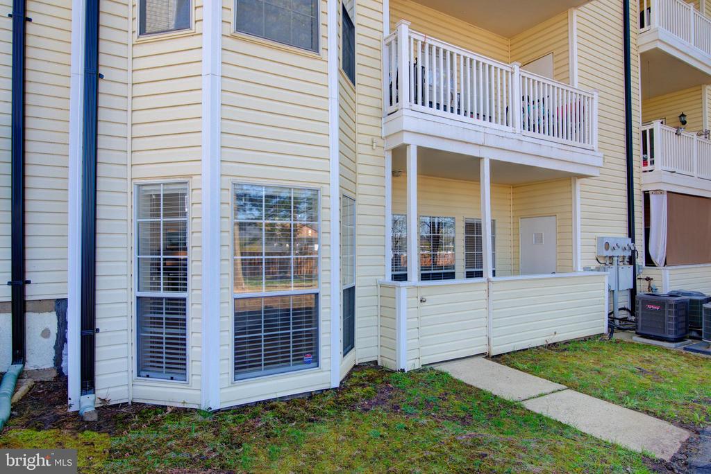676 GATEWAY DRIVE SE 804