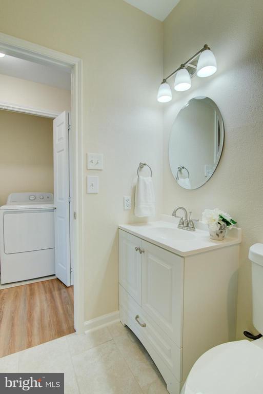 676 GATEWAY DRIVE SE 804