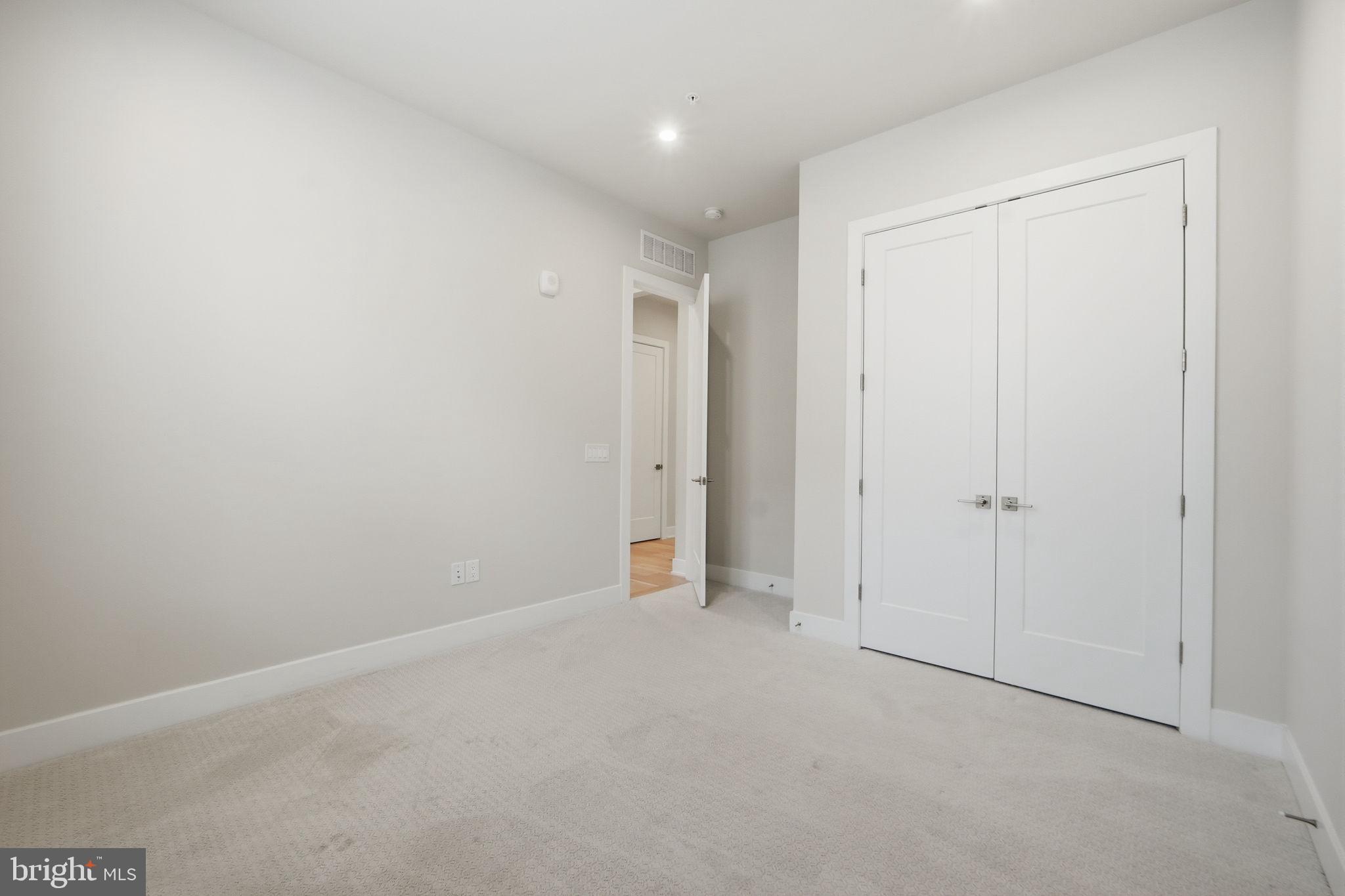 22171 SPRINGSIDE TERRACE 300