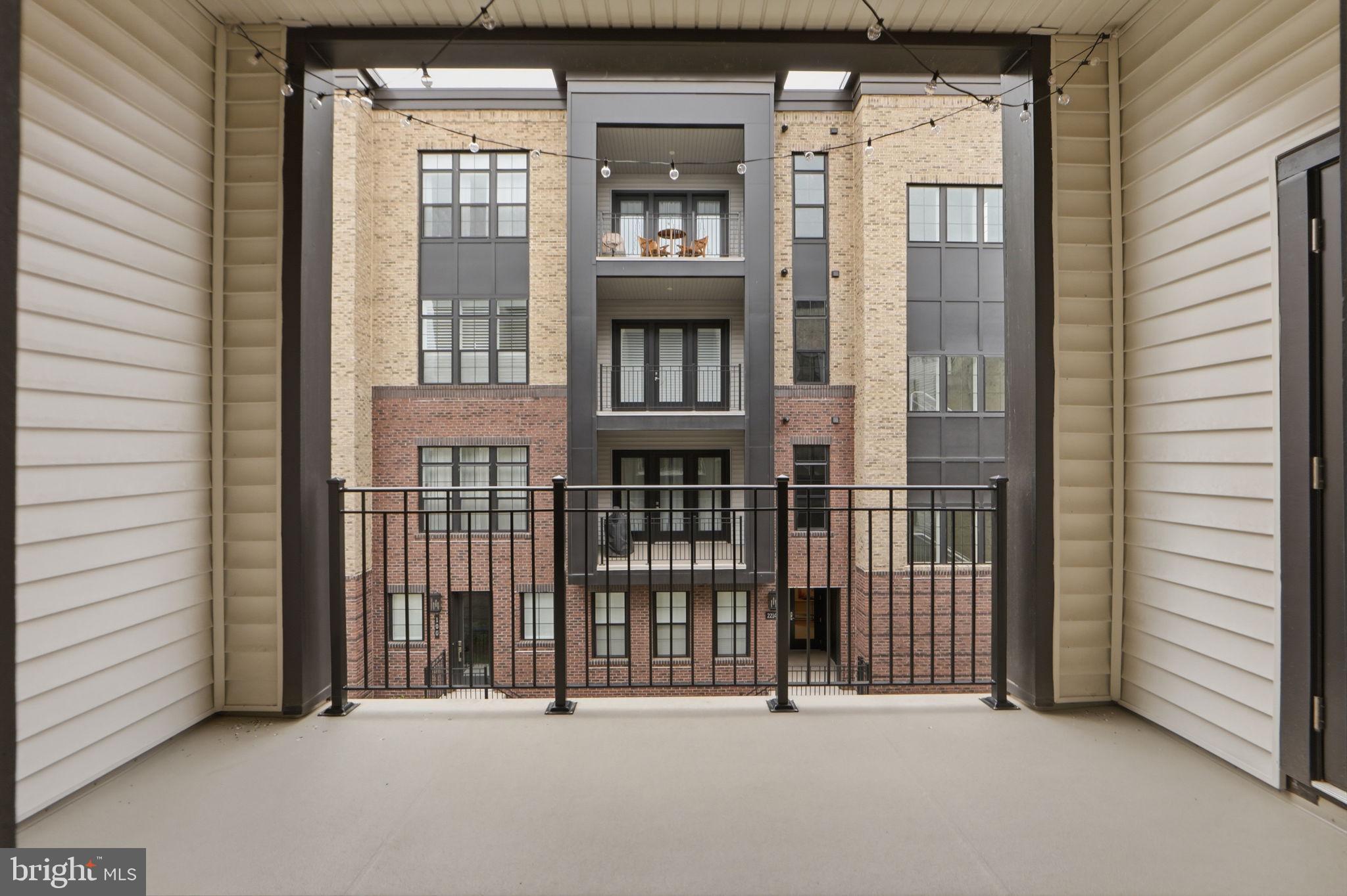 22171 SPRINGSIDE TERRACE 300