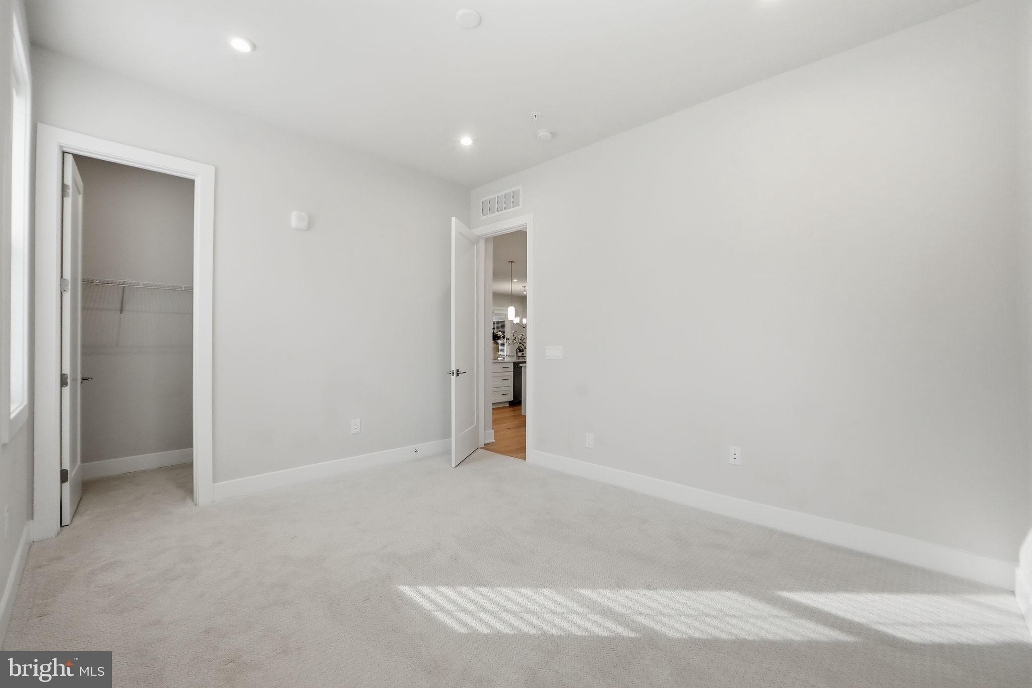 22171 SPRINGSIDE TERRACE 300