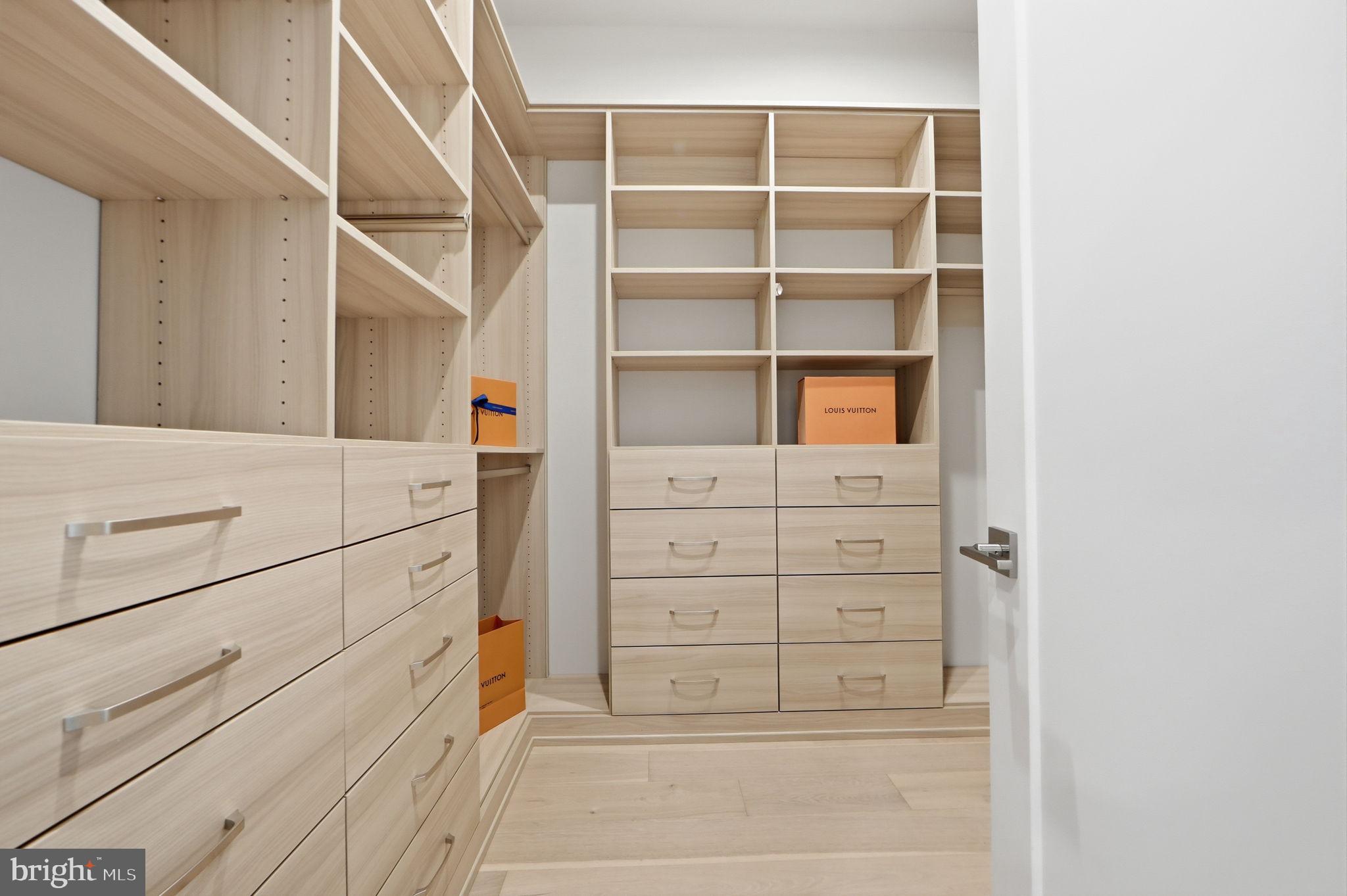 22171 SPRINGSIDE TERRACE 300