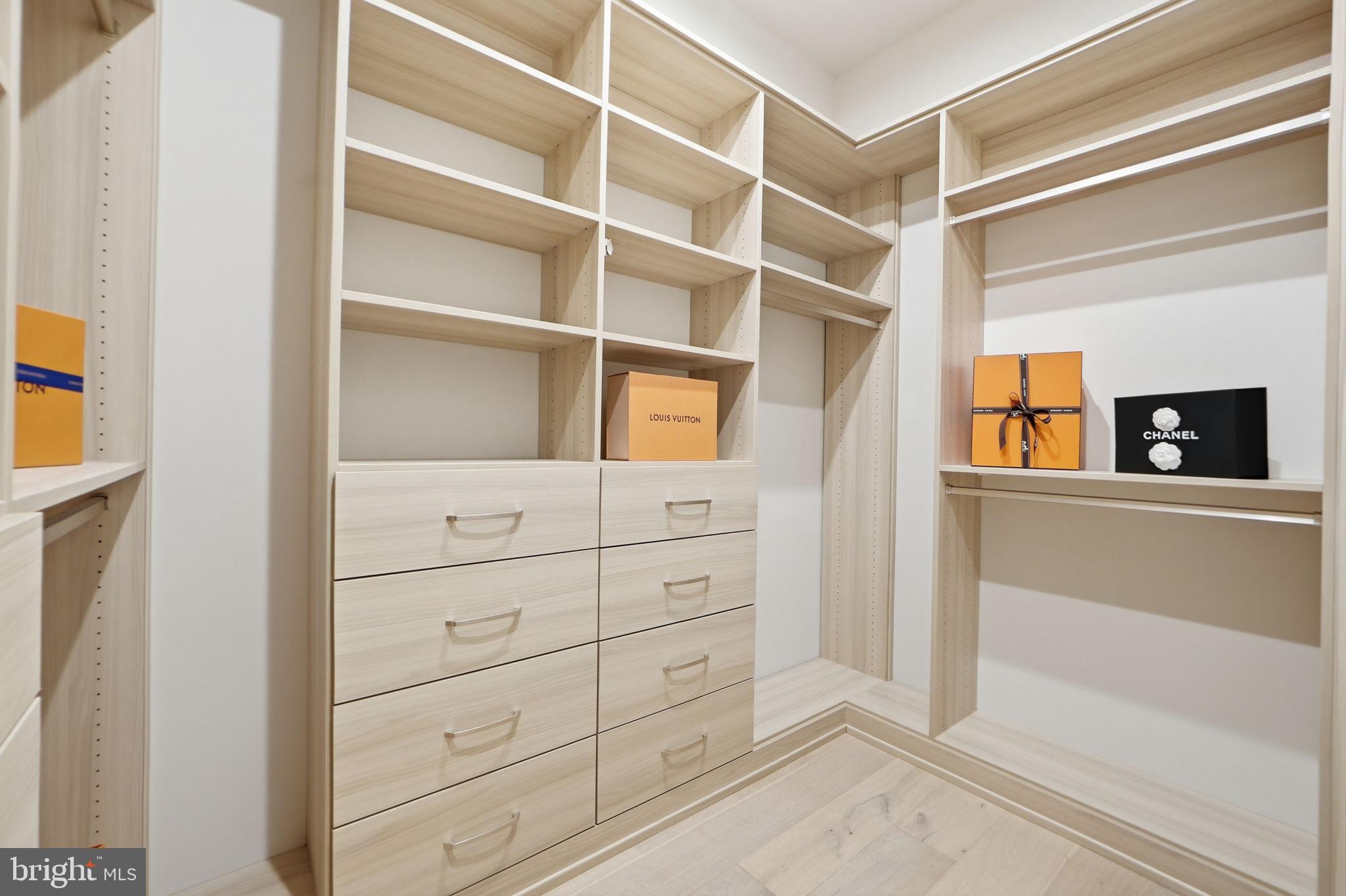 22171 SPRINGSIDE TERRACE 300