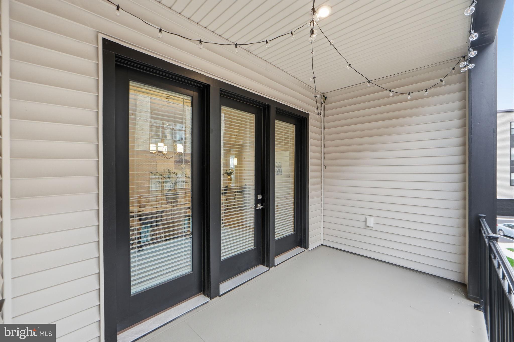 22171 SPRINGSIDE TERRACE 300