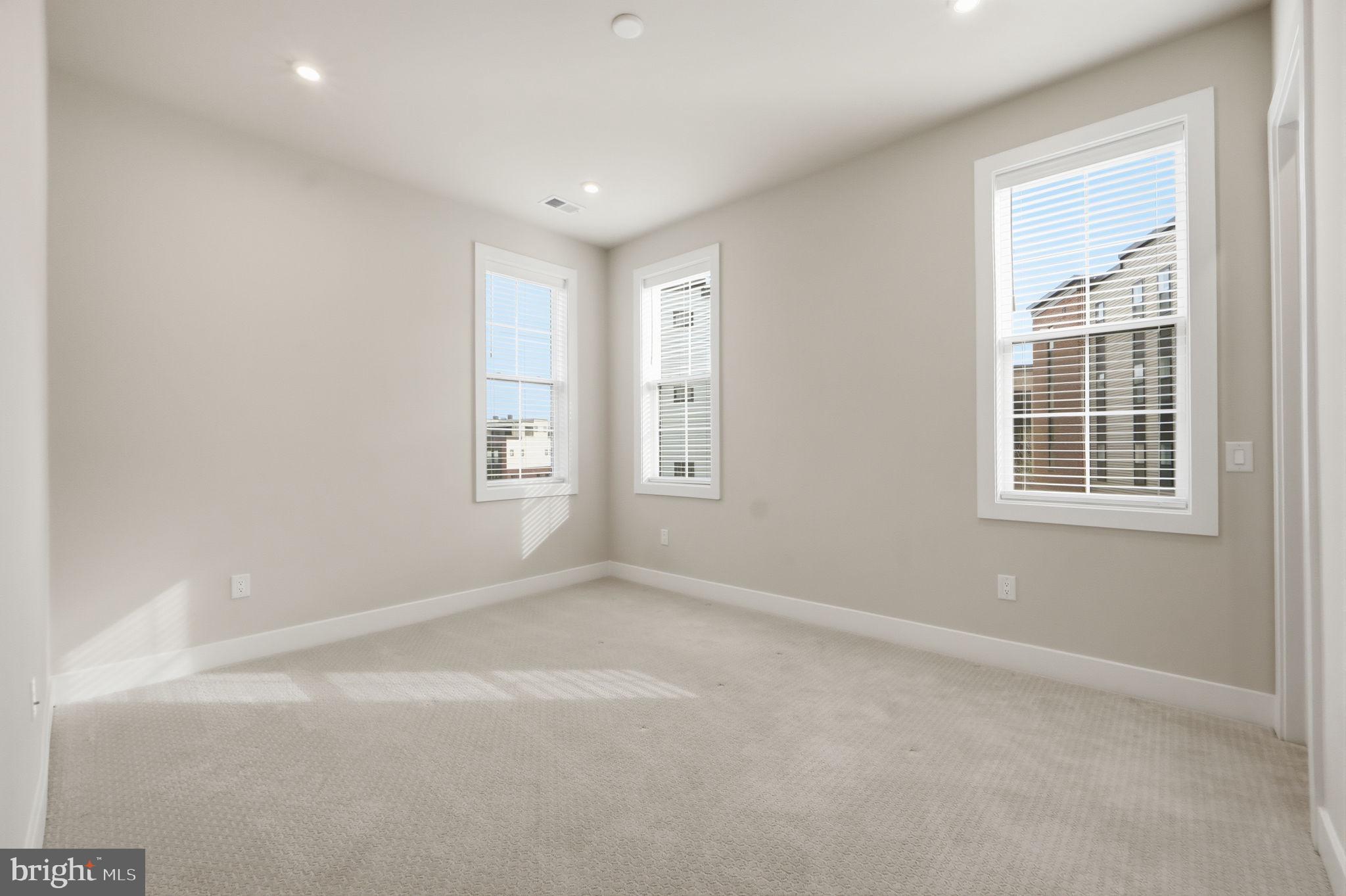 22171 SPRINGSIDE TERRACE 300