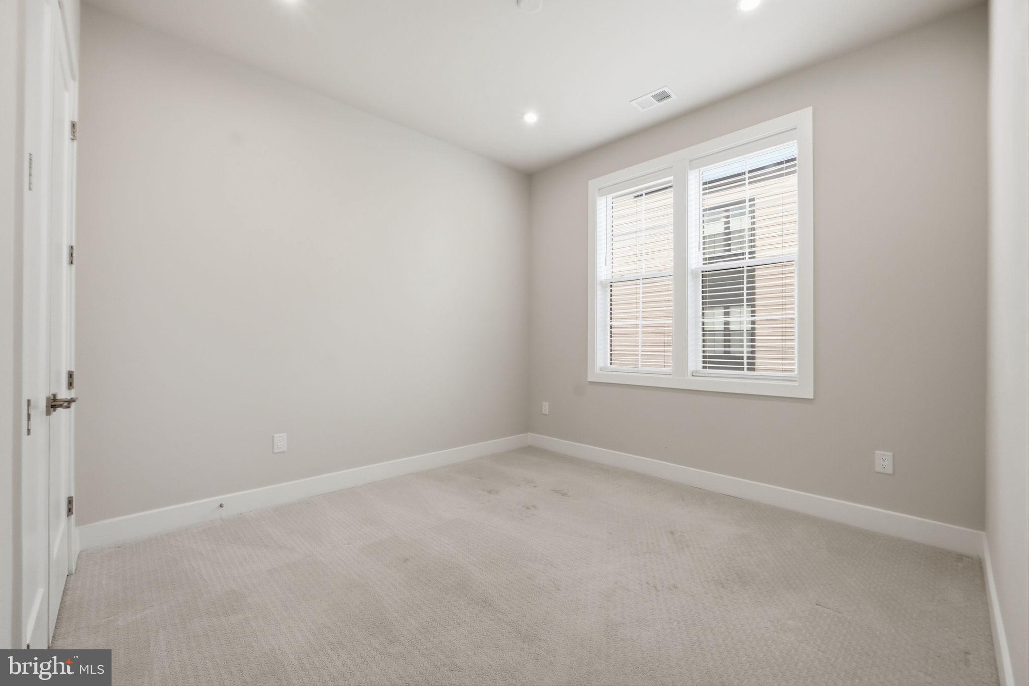 22171 SPRINGSIDE TERRACE 300