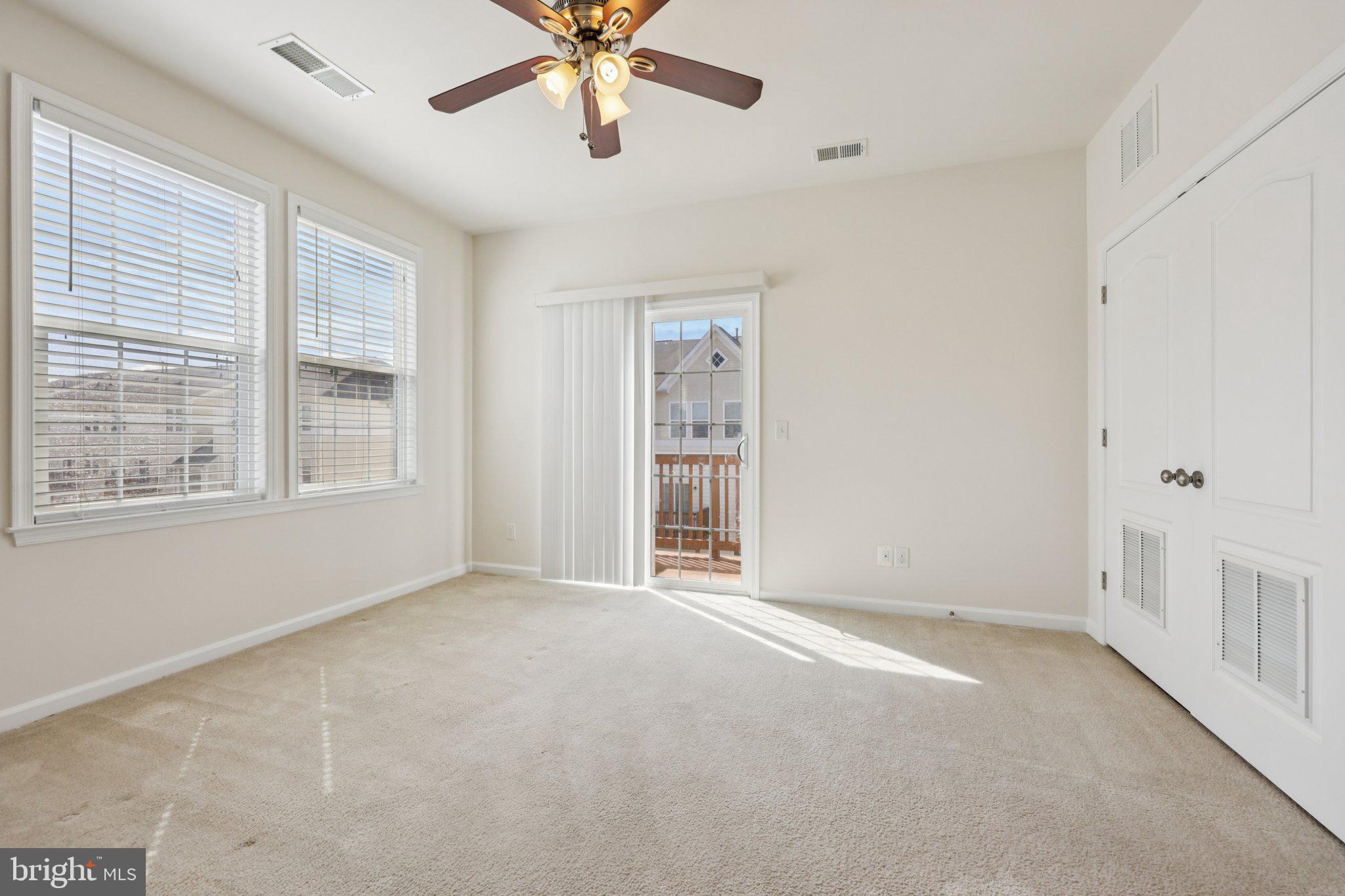 24628 BYRNE MEADOW SQUARE 303