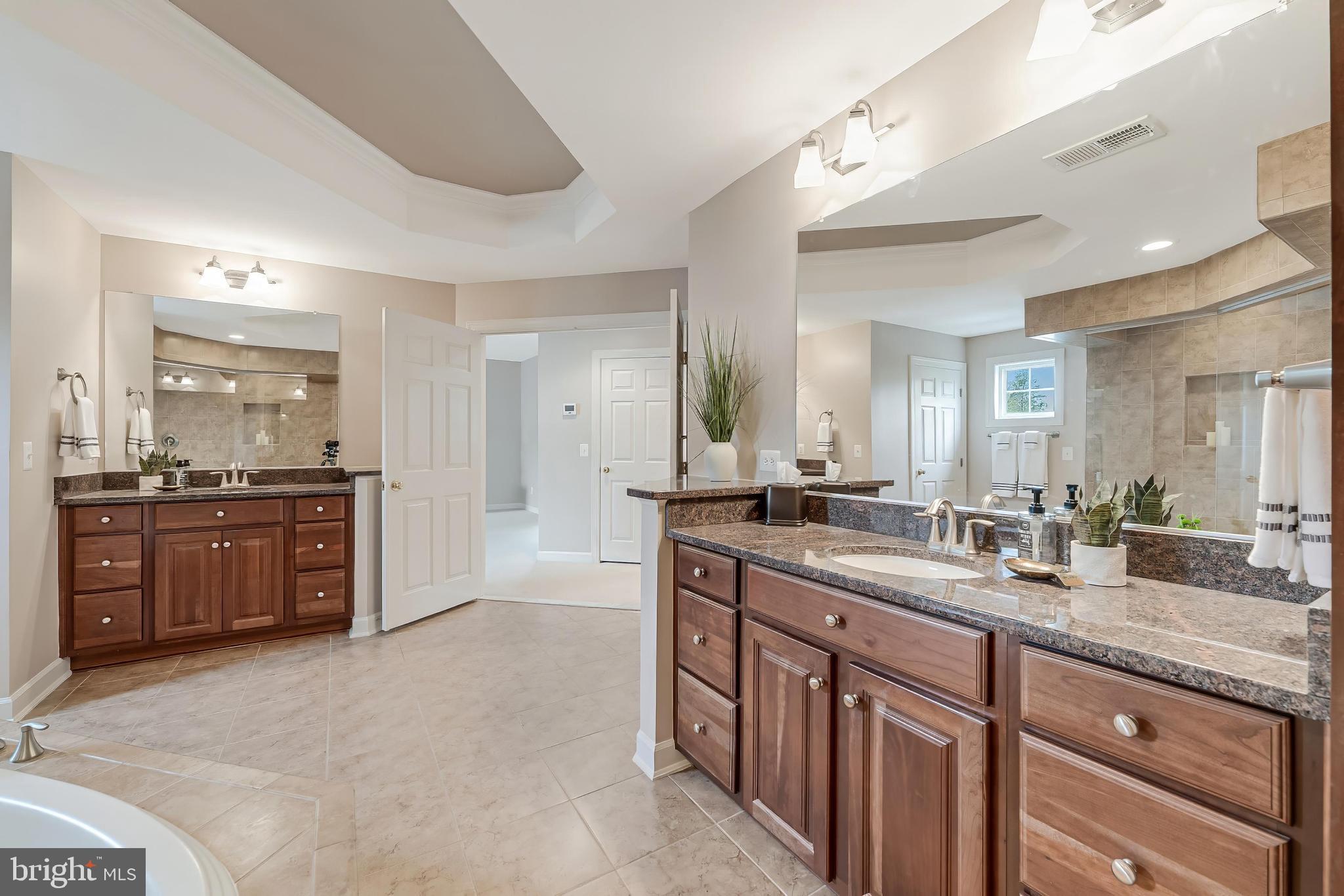 42679 GULICKS LANDING COURT
