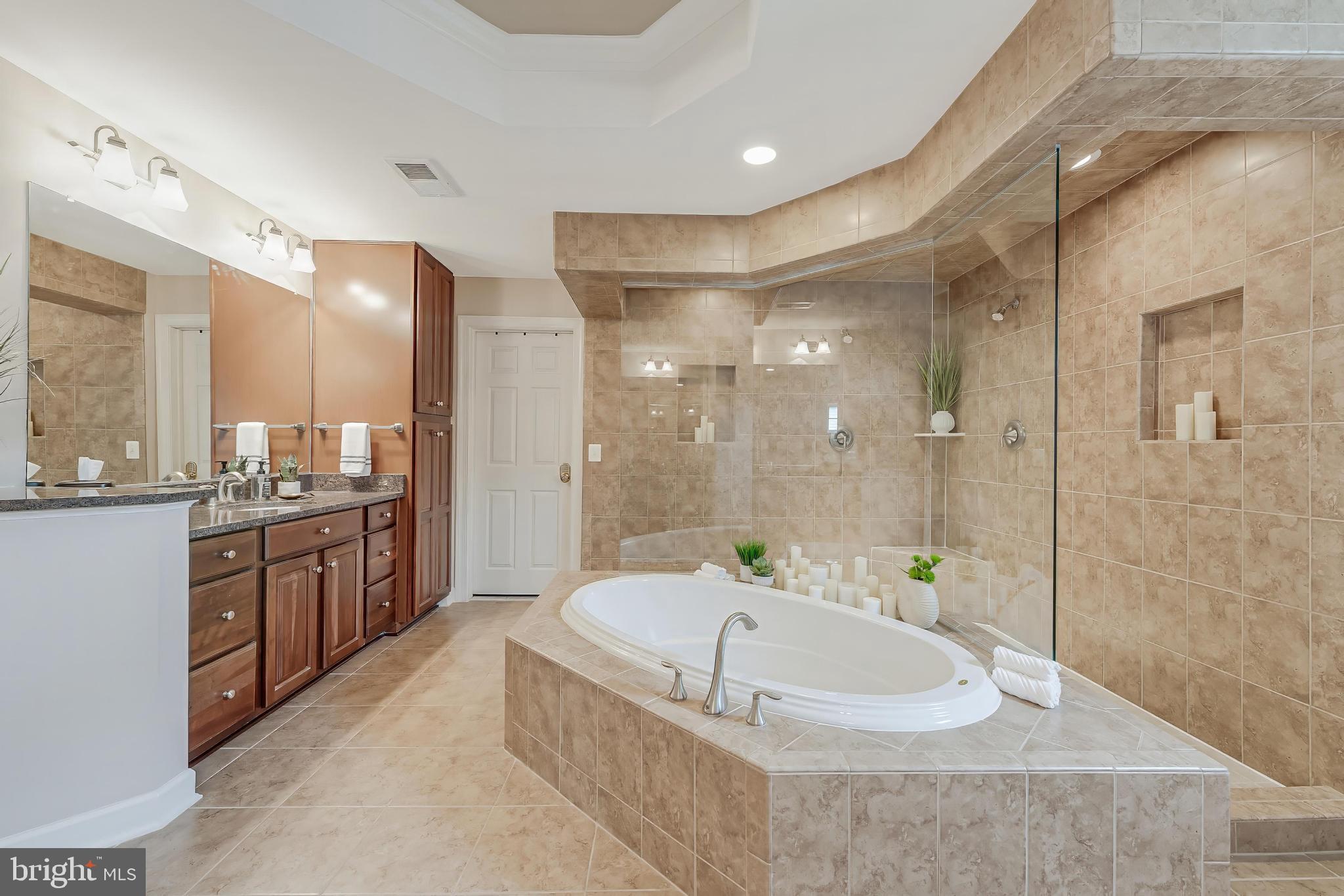 42679 GULICKS LANDING COURT