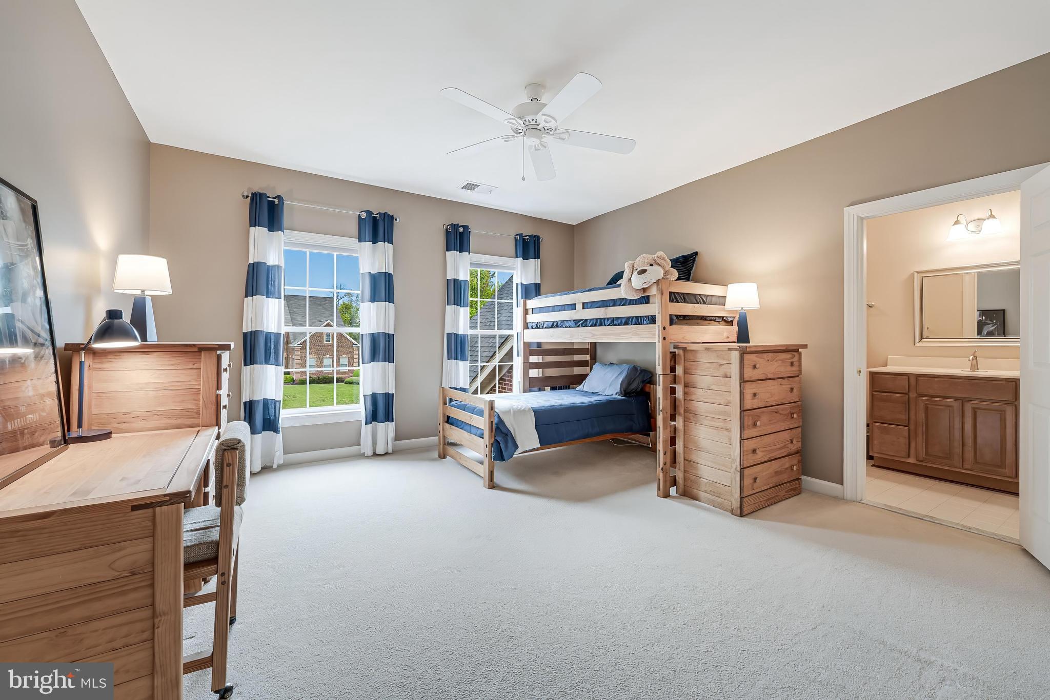 42679 GULICKS LANDING COURT