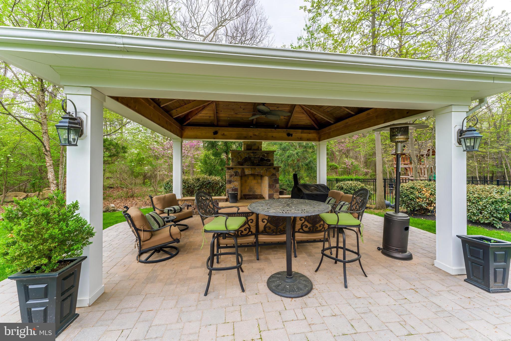 42679 GULICKS LANDING COURT