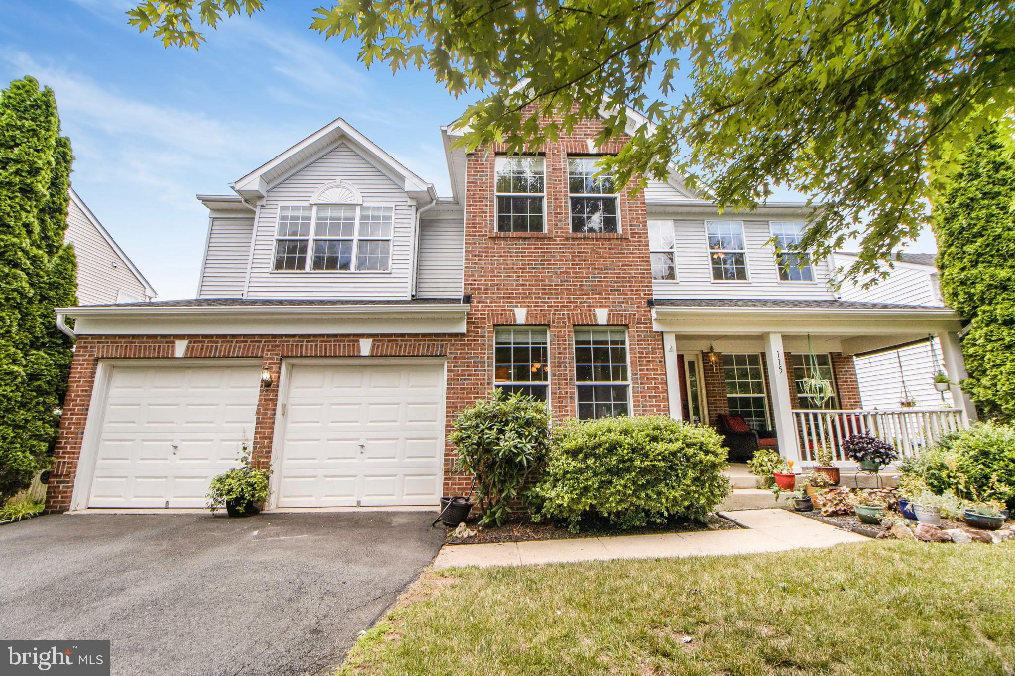 115 RICHARD DRIVE SE