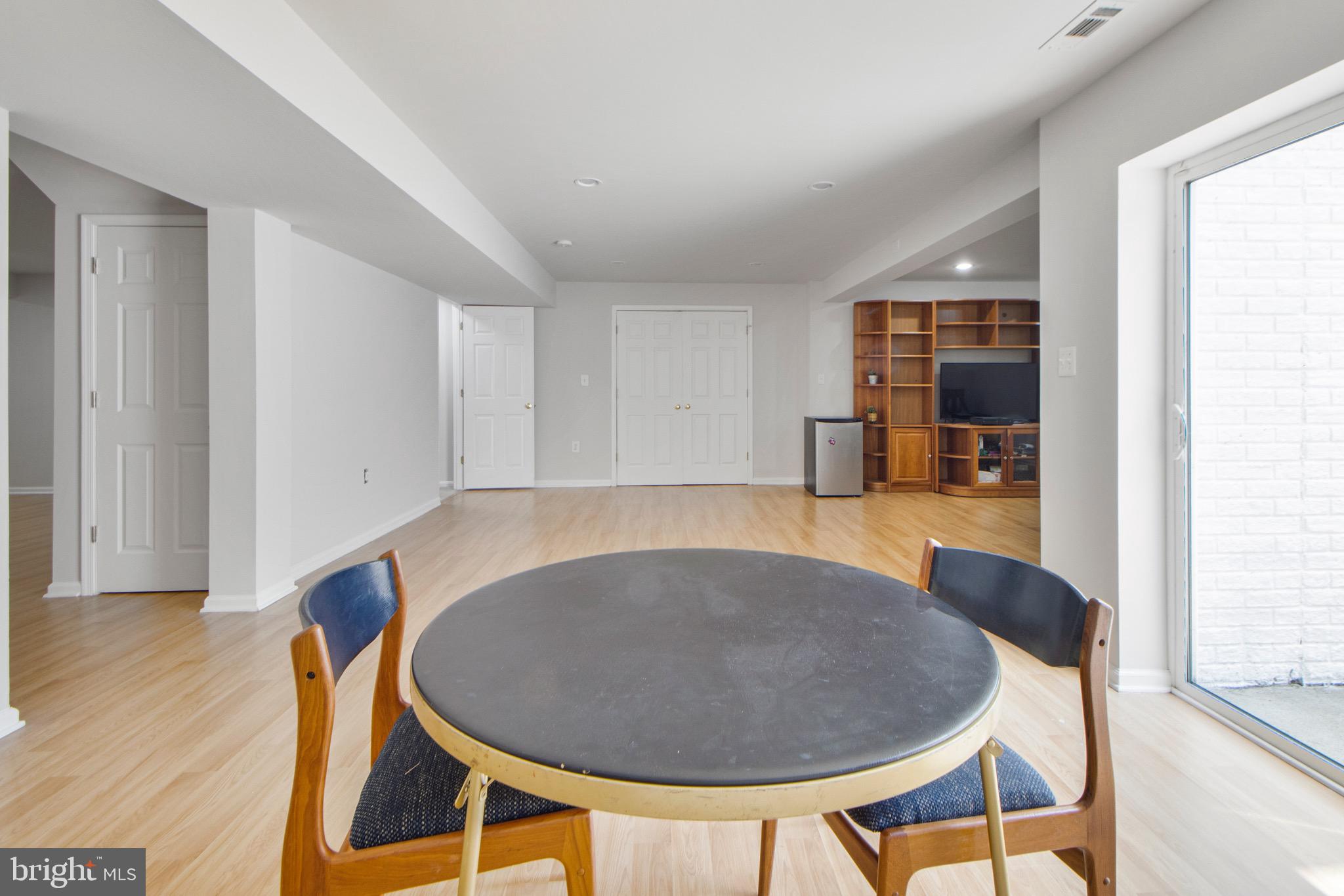 115 RICHARD DRIVE SE