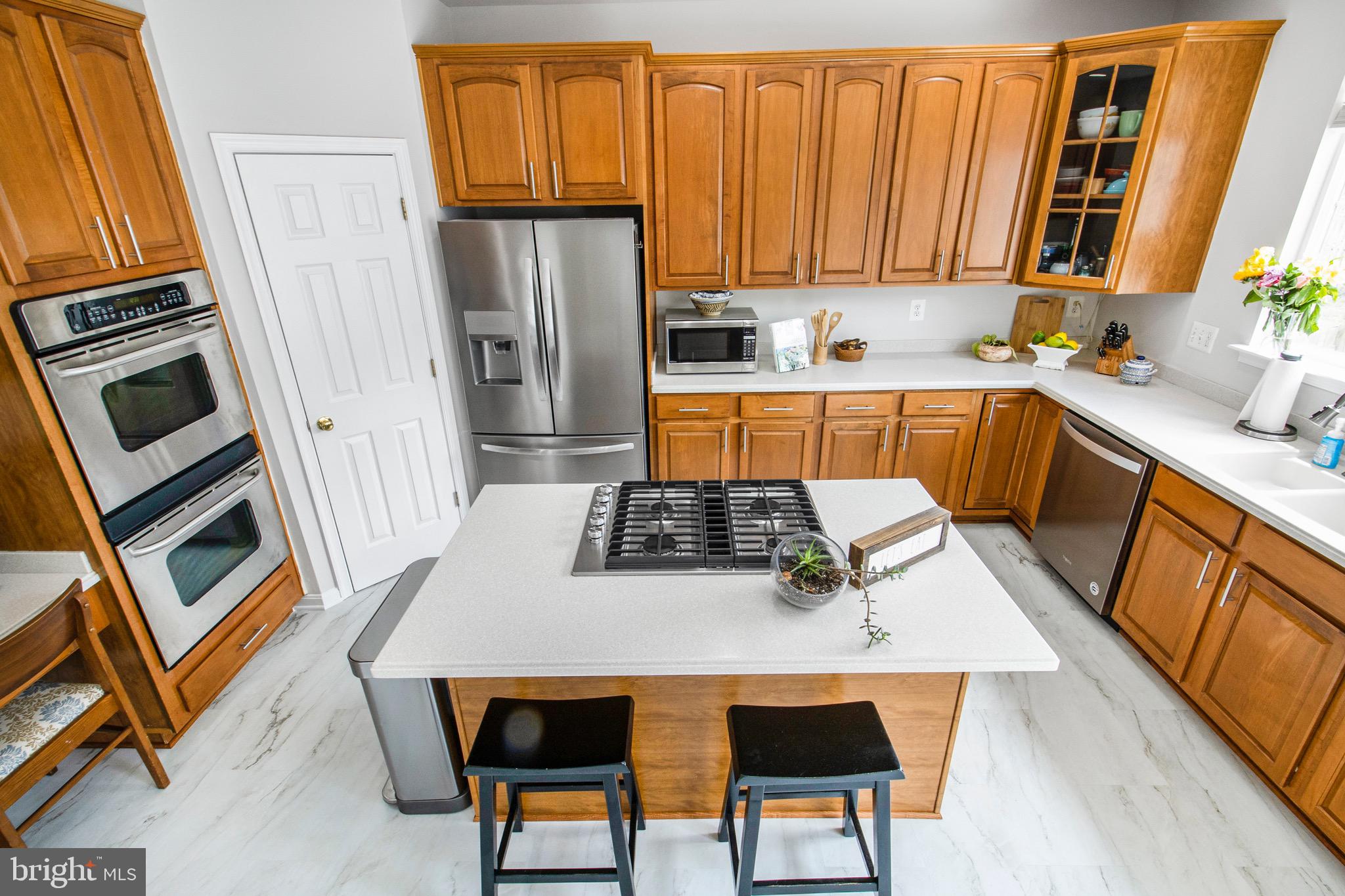 115 RICHARD DRIVE SE