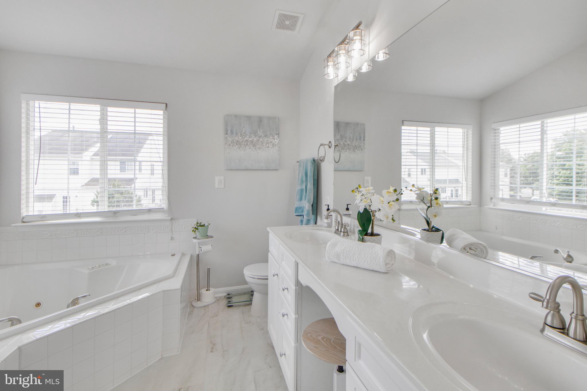 115 RICHARD DRIVE SE