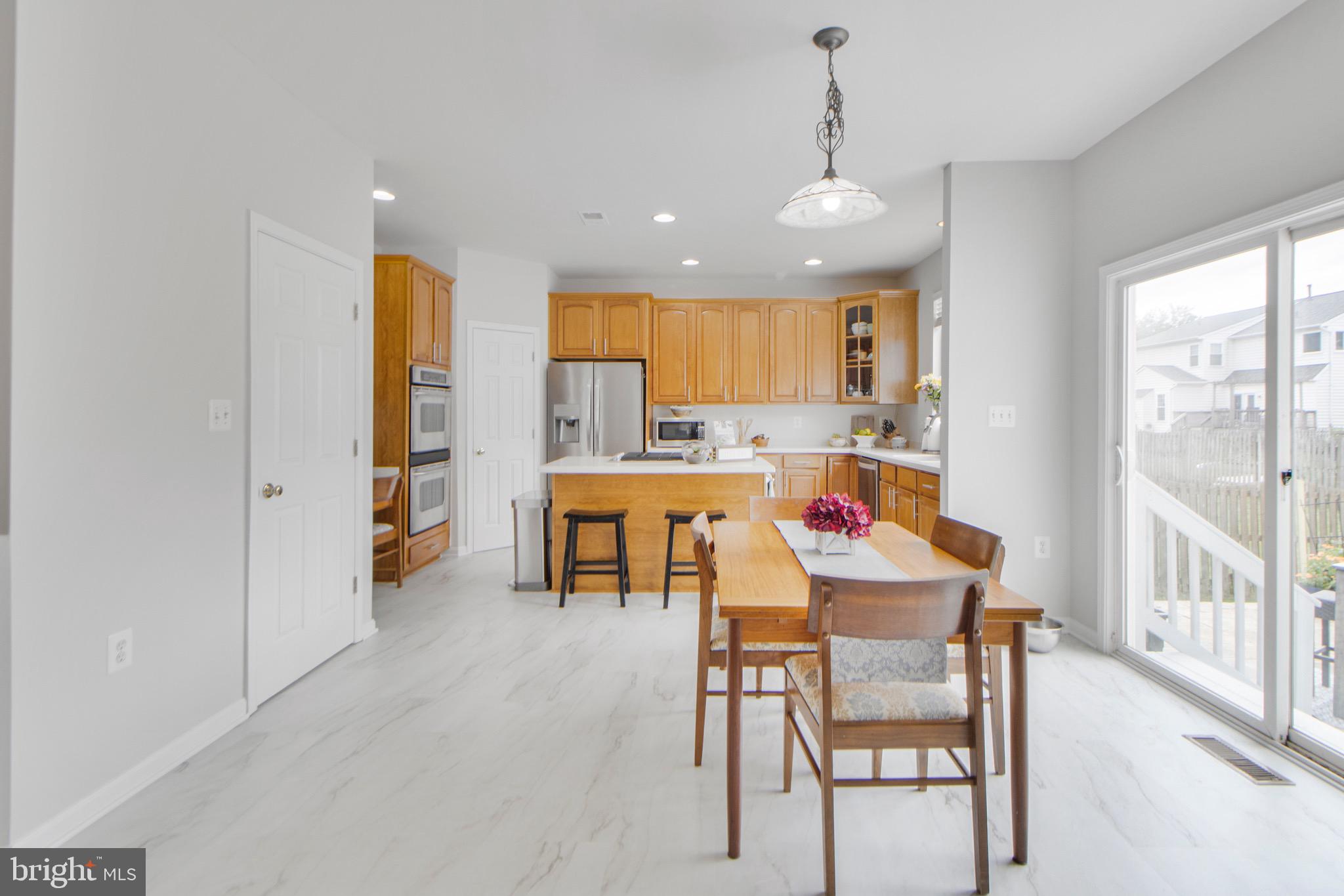 115 RICHARD DRIVE SE