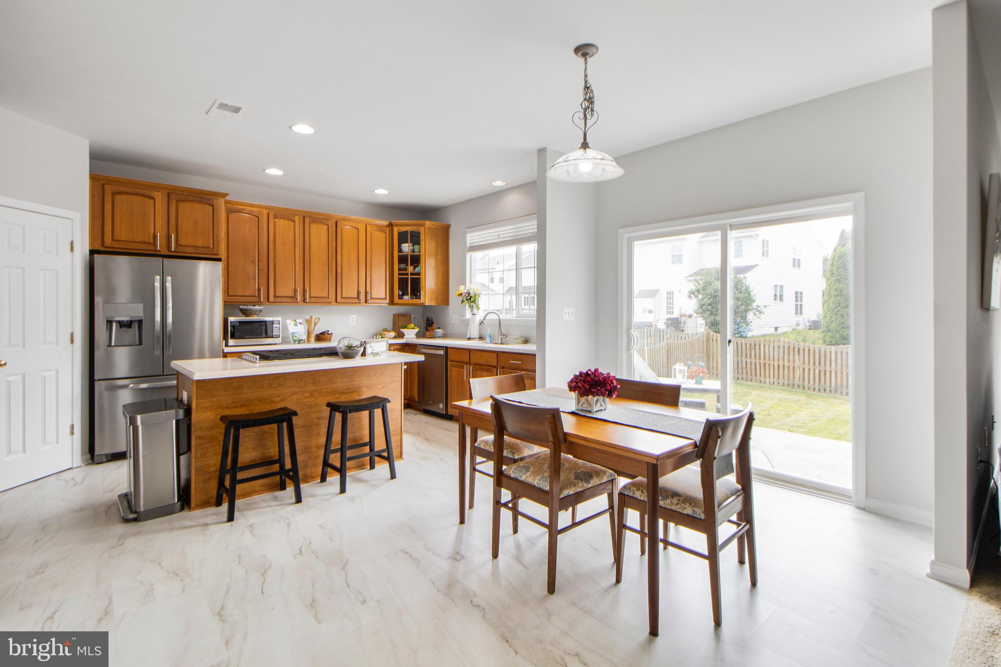 115 RICHARD DRIVE SE