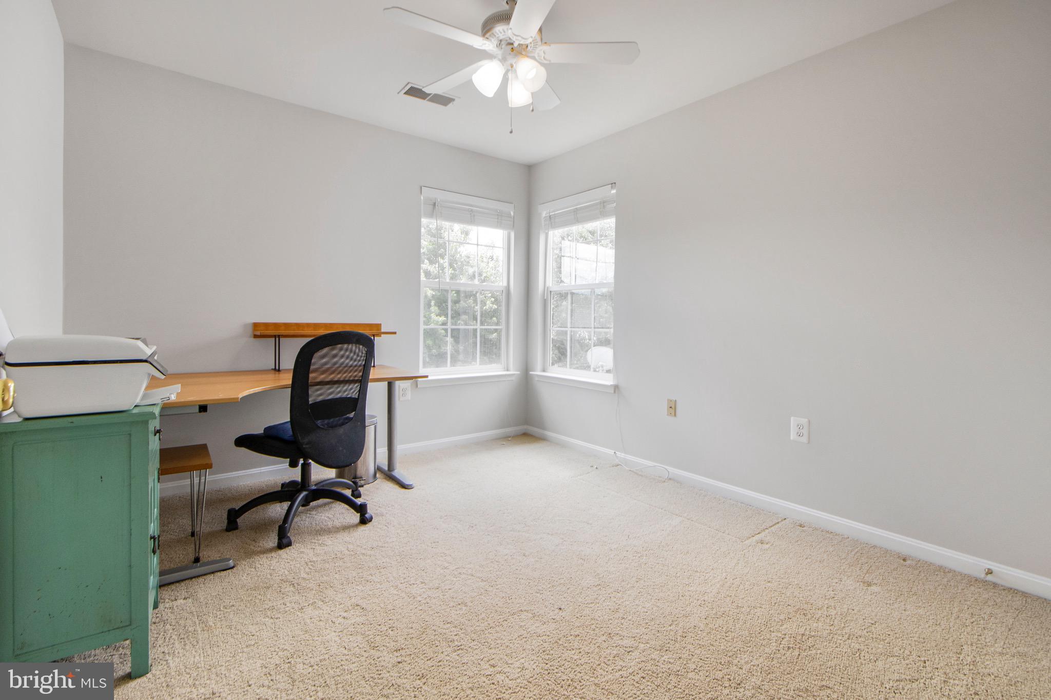 115 RICHARD DRIVE SE