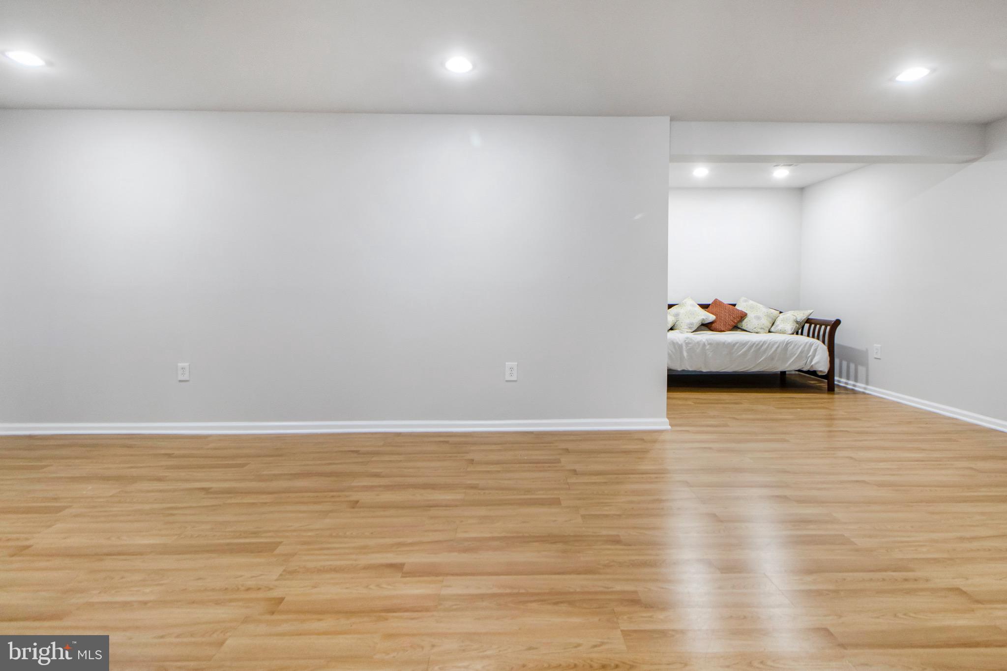 115 RICHARD DRIVE SE