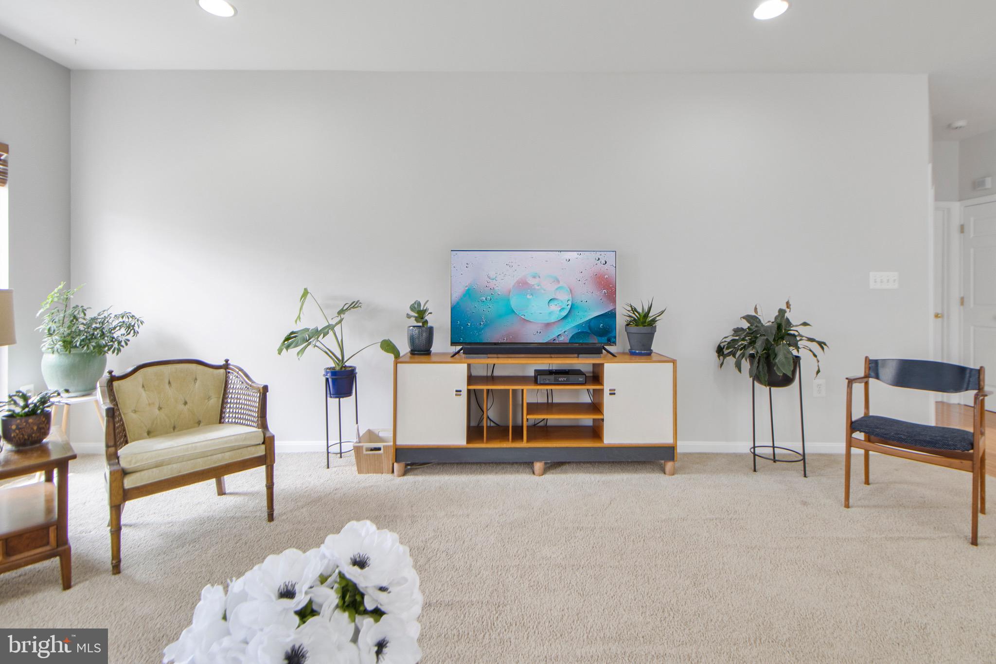 115 RICHARD DRIVE SE