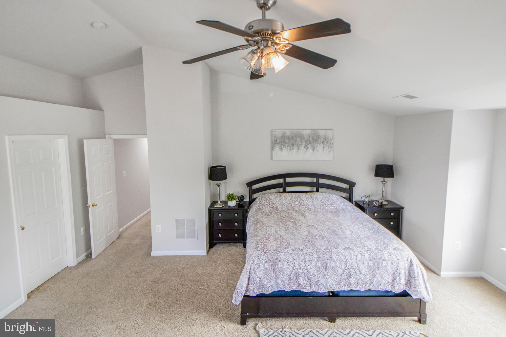 115 RICHARD DRIVE SE