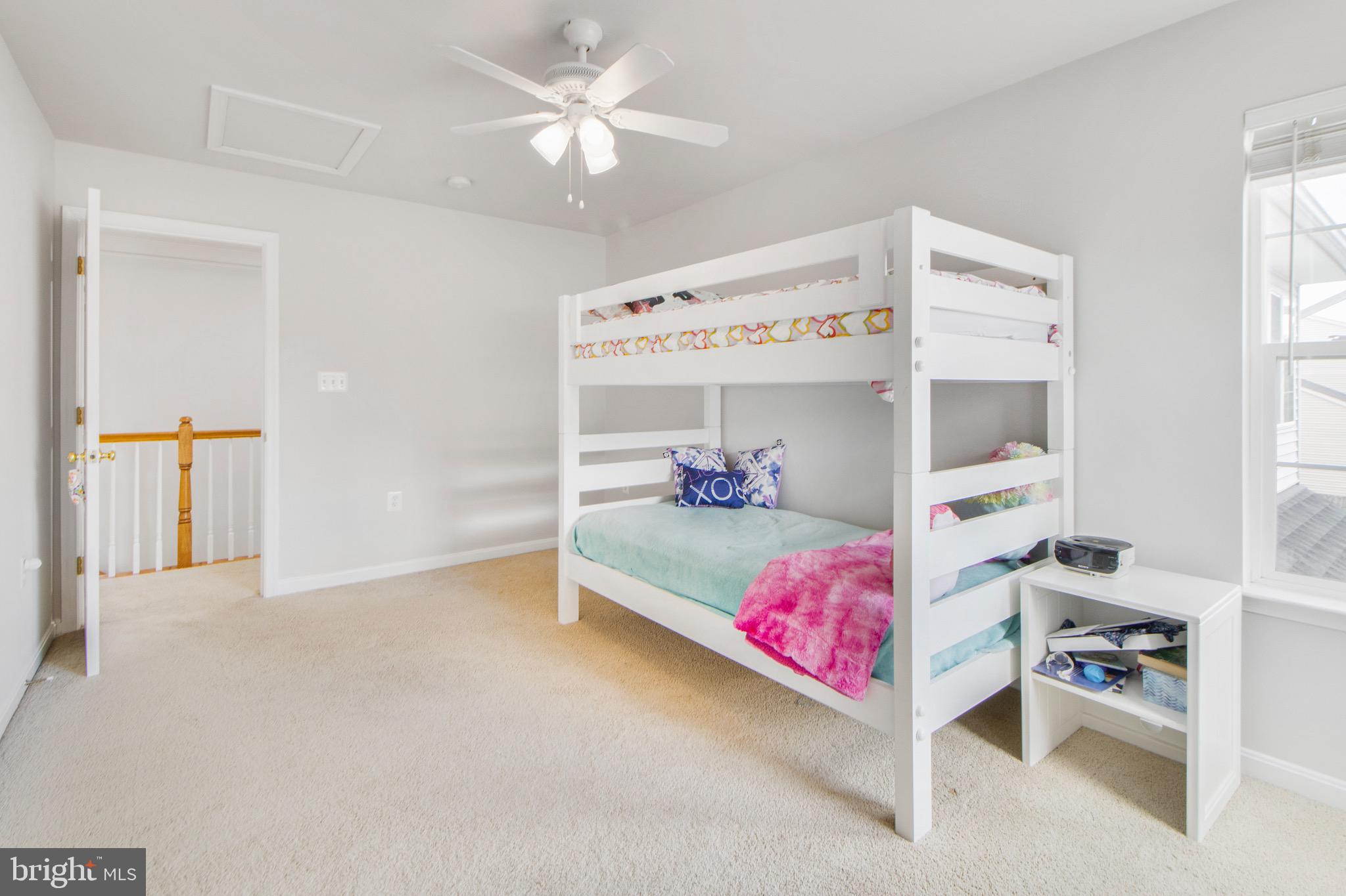 115 RICHARD DRIVE SE