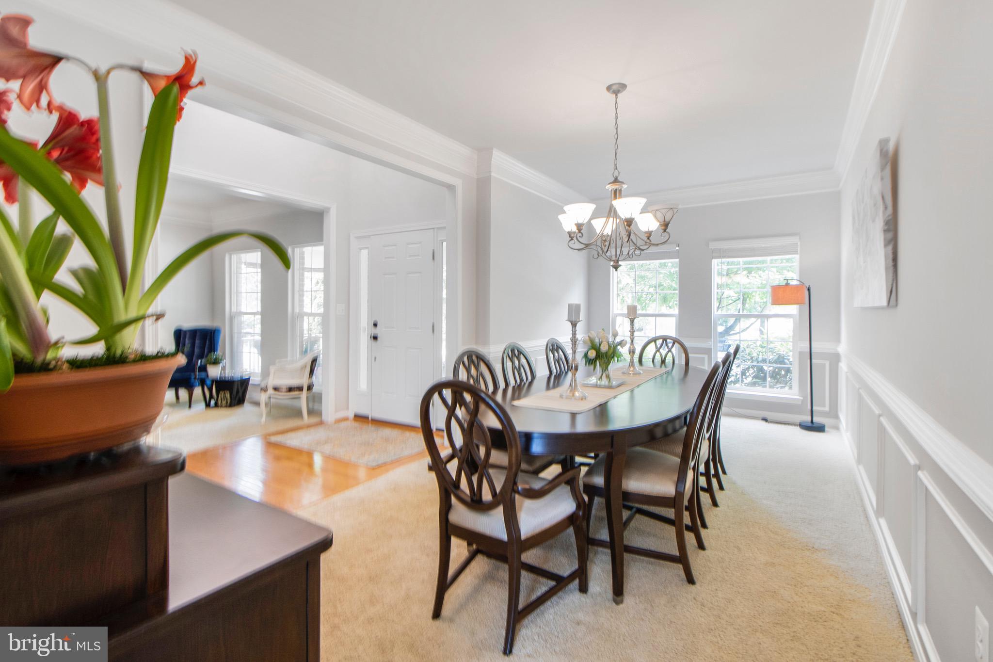 115 RICHARD DRIVE SE