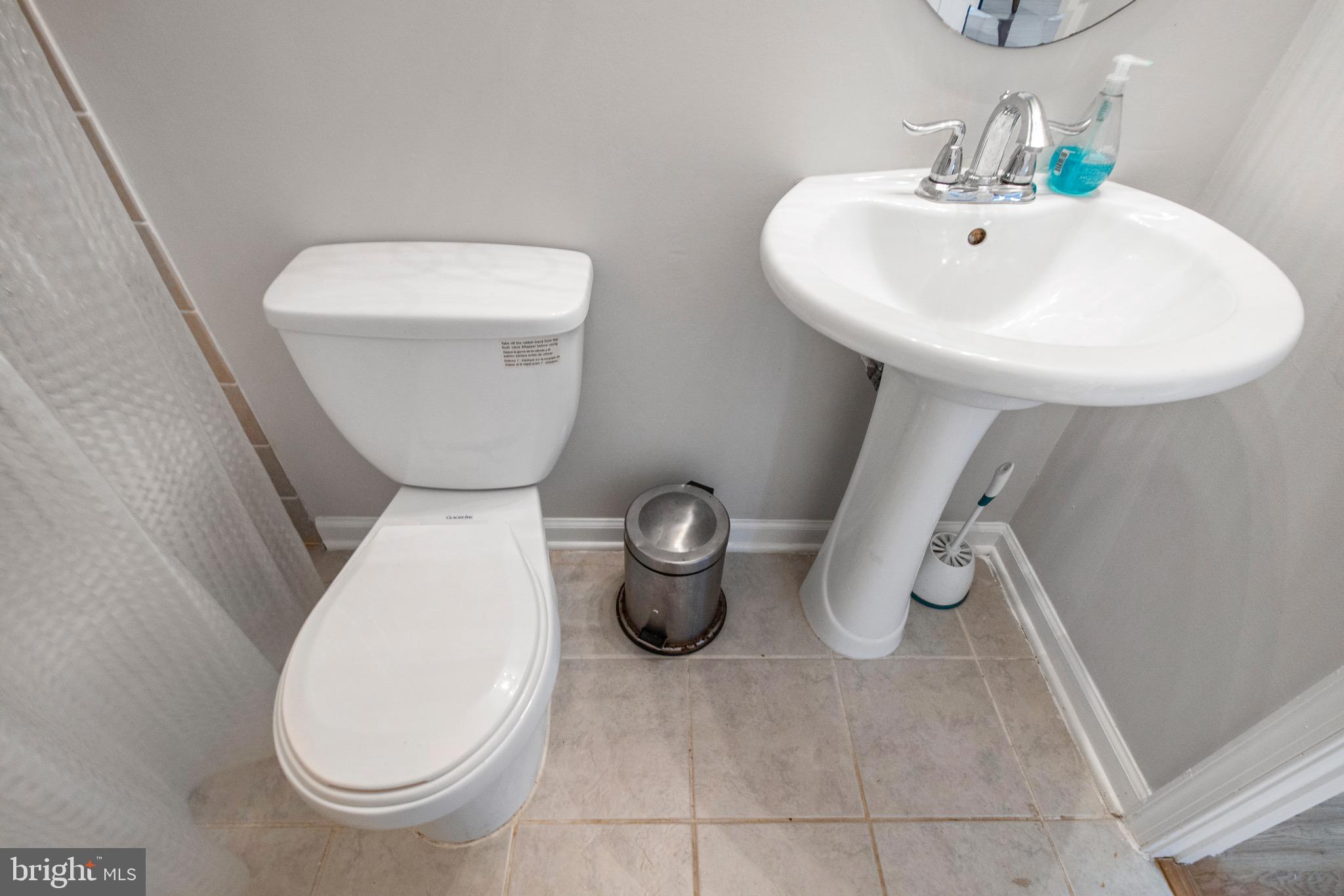 115 RICHARD DRIVE SE