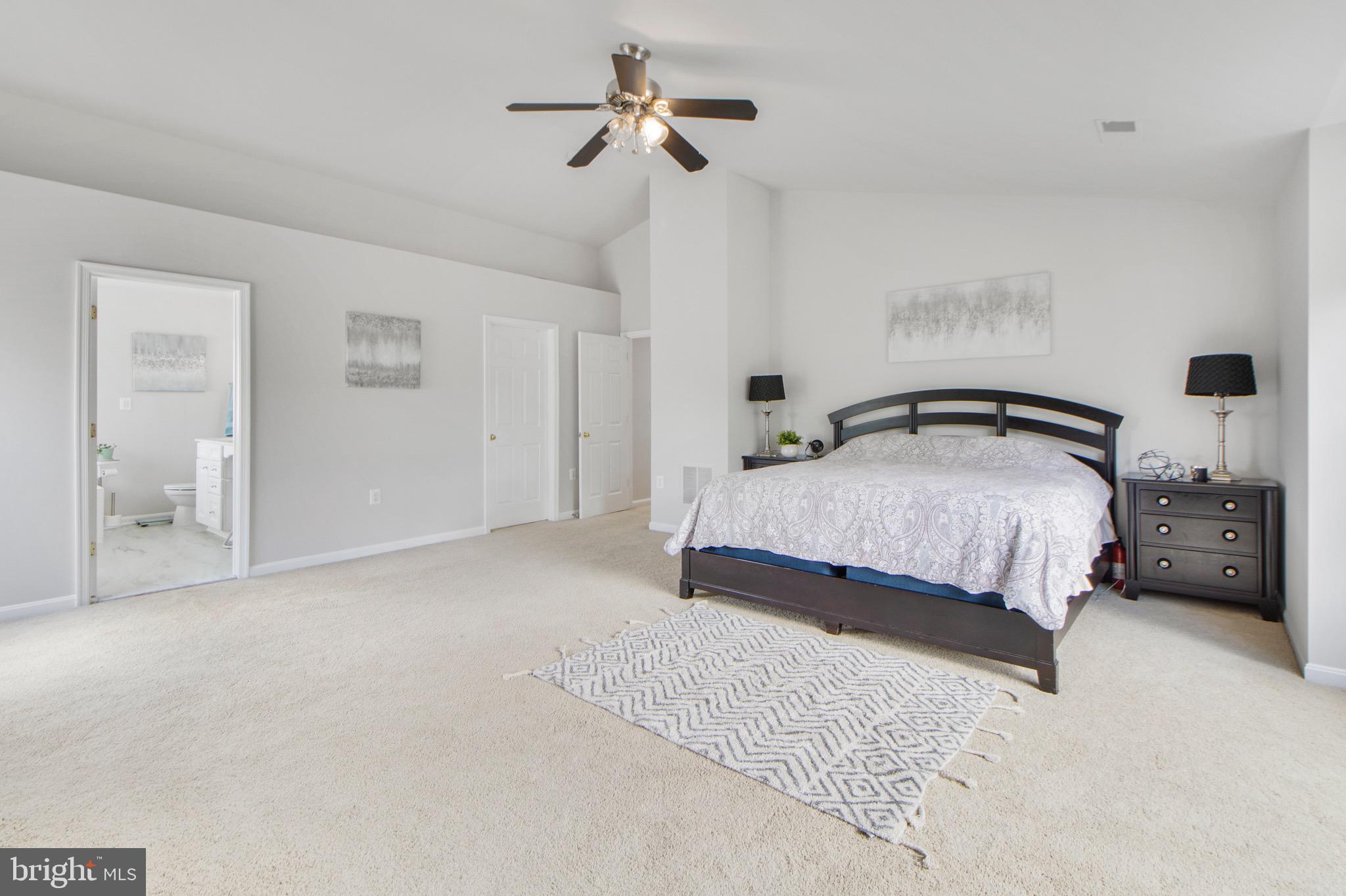 115 RICHARD DRIVE SE