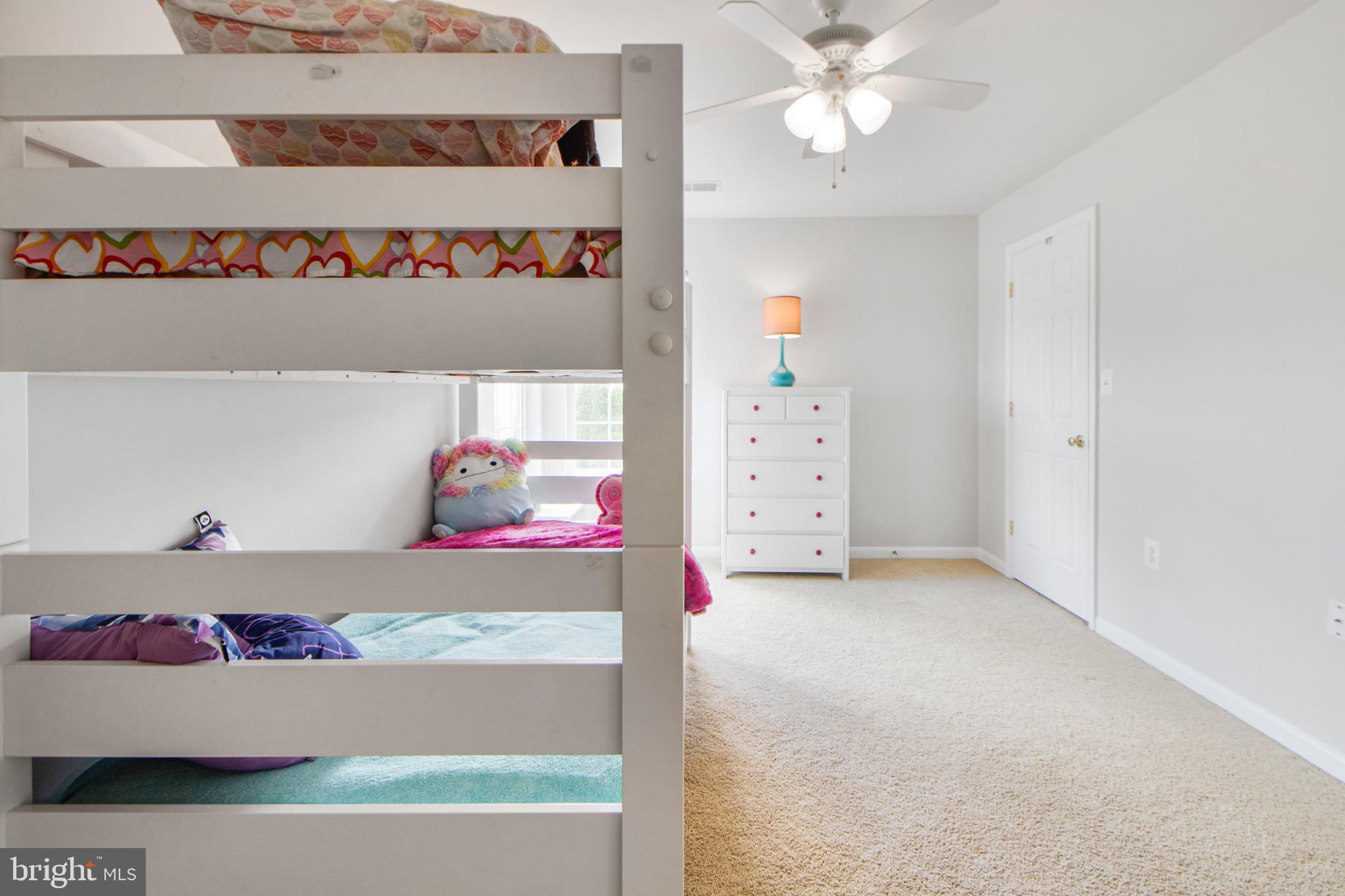 115 RICHARD DRIVE SE