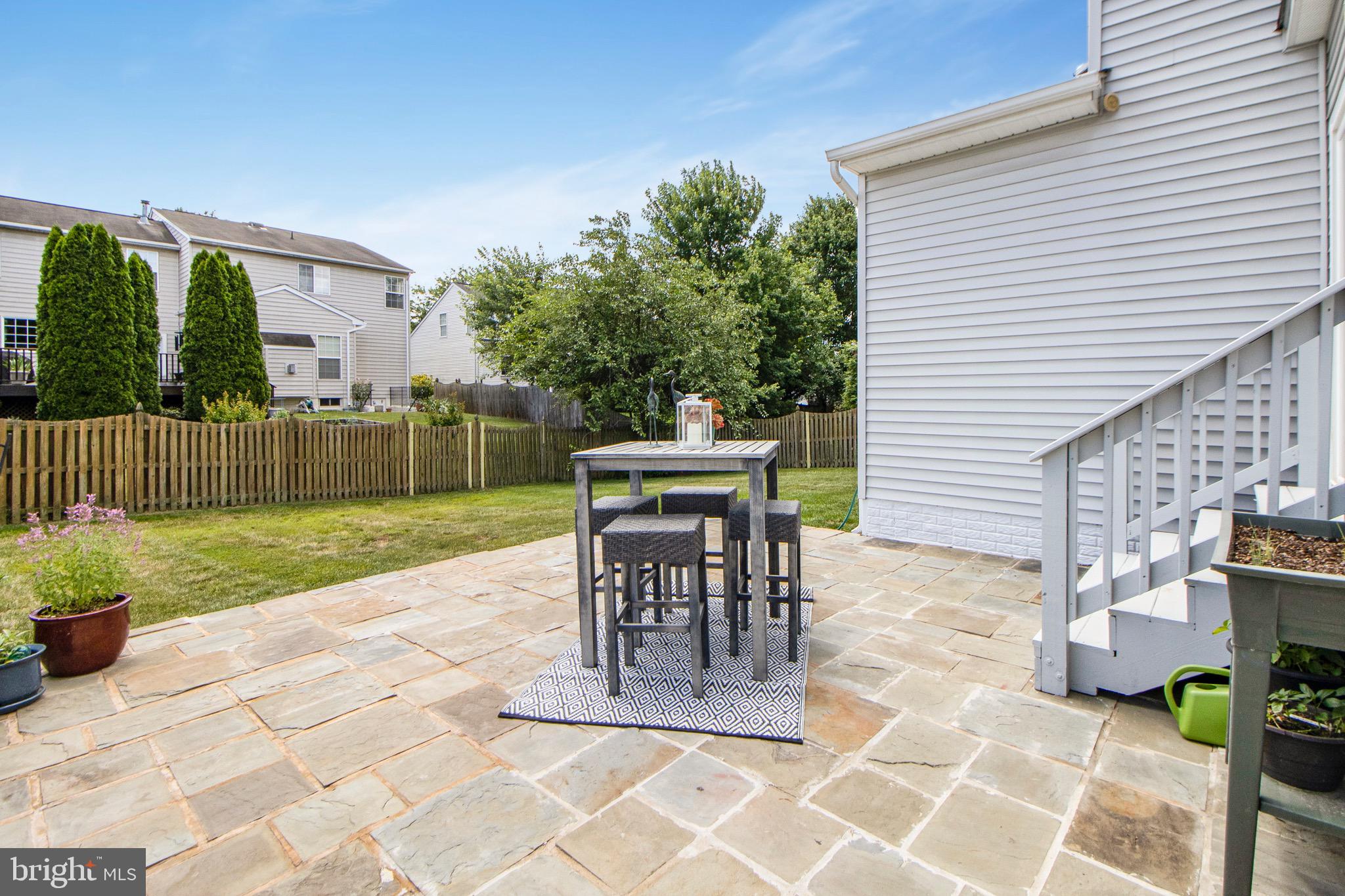 115 RICHARD DRIVE SE