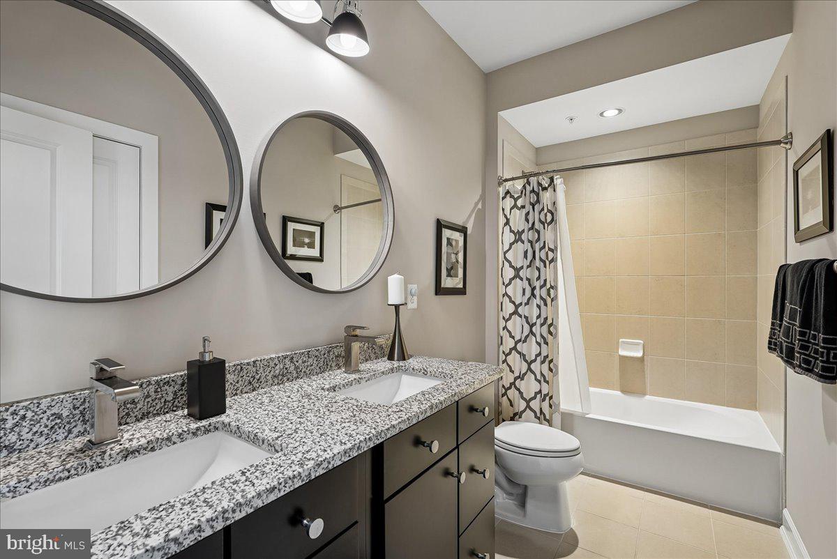 1800 BLUE MARBLE TERRACE SE