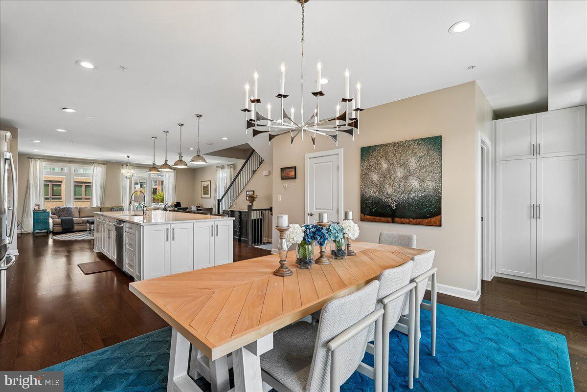 1800 BLUE MARBLE TERRACE SE